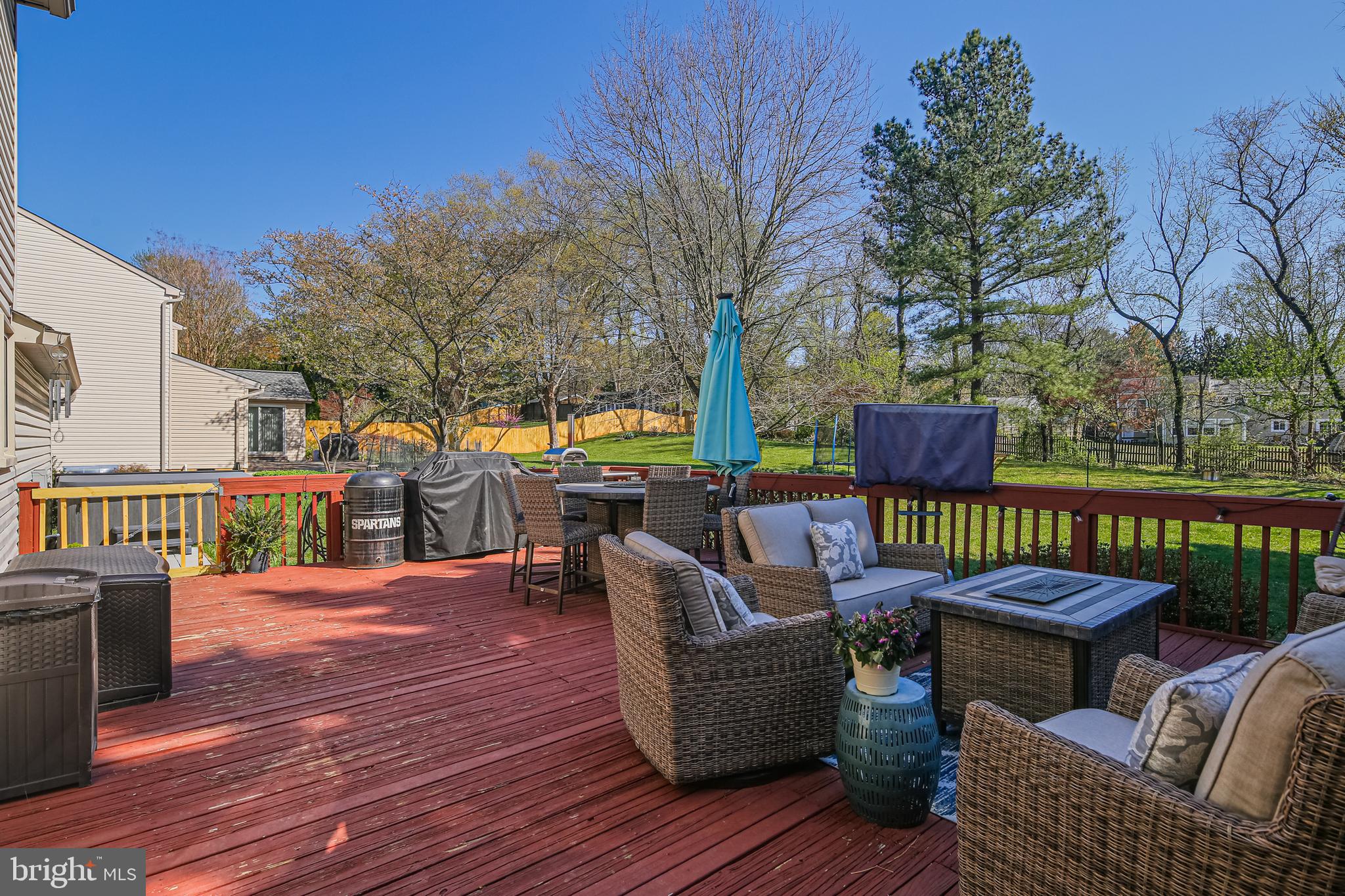 CENTENNIAL MANOR - Residential