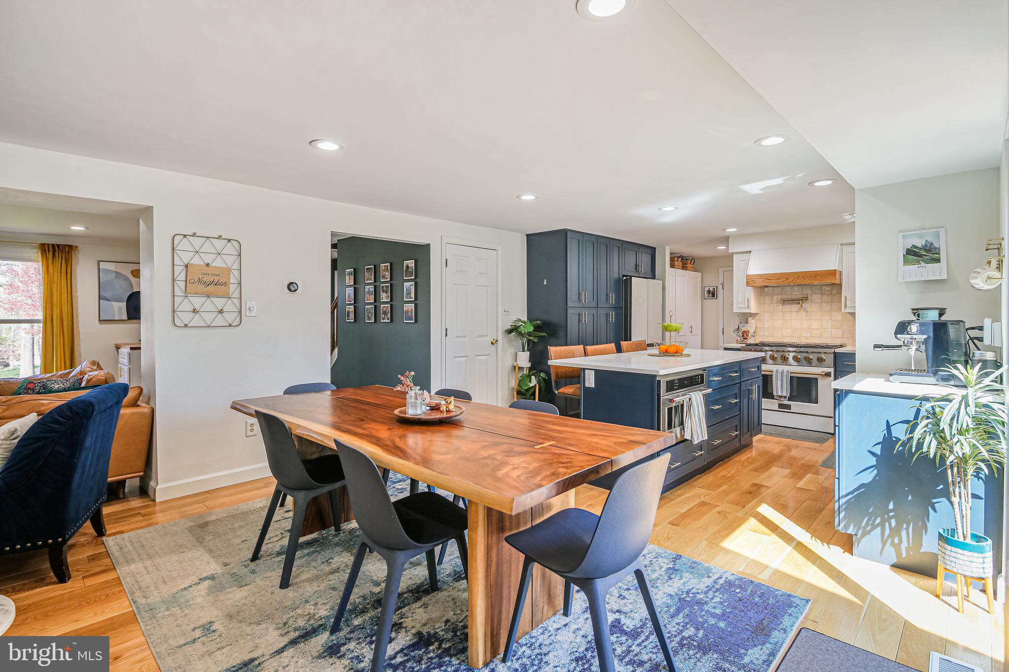 CENTENNIAL MANOR - Residential