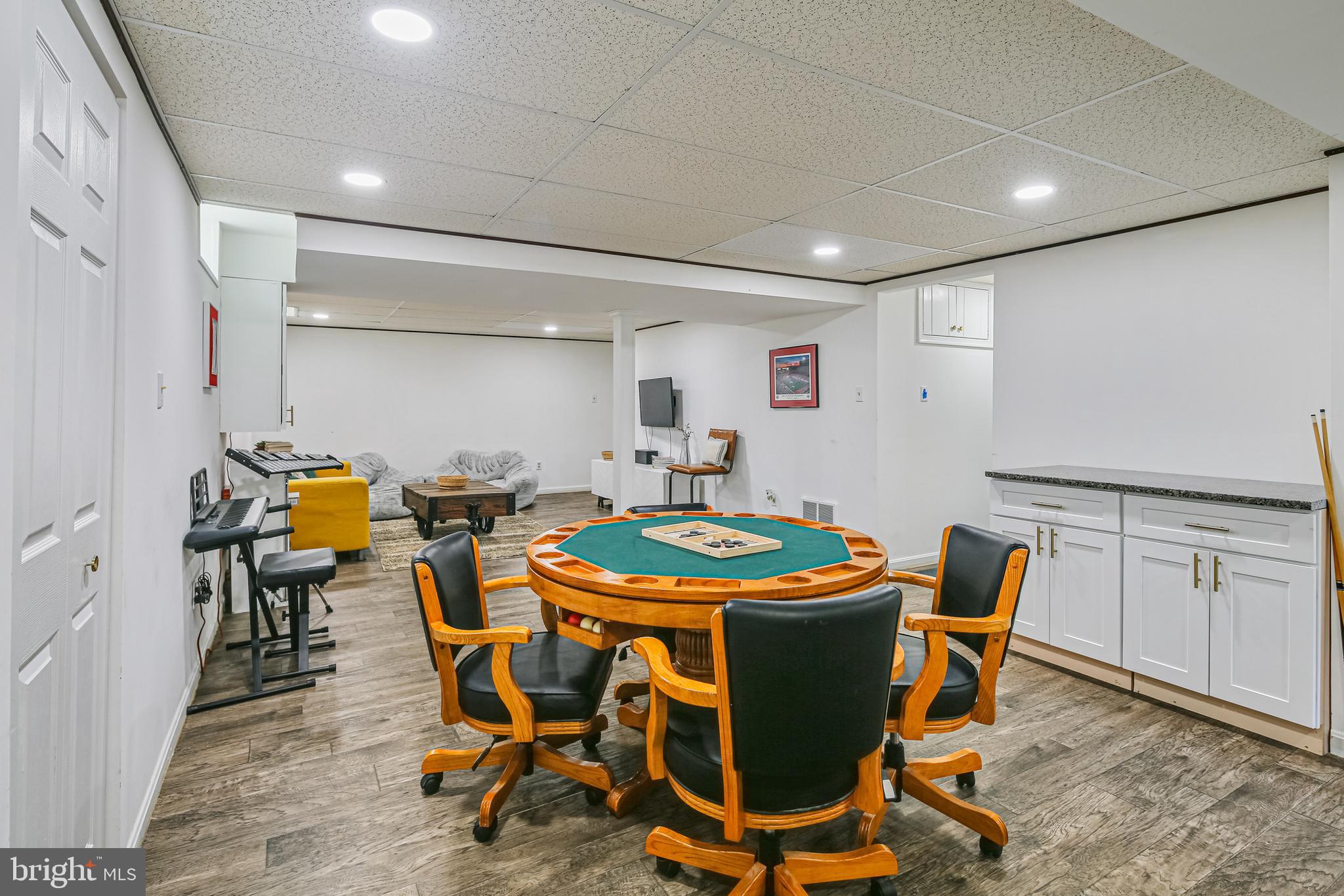 CENTENNIAL MANOR - Residential