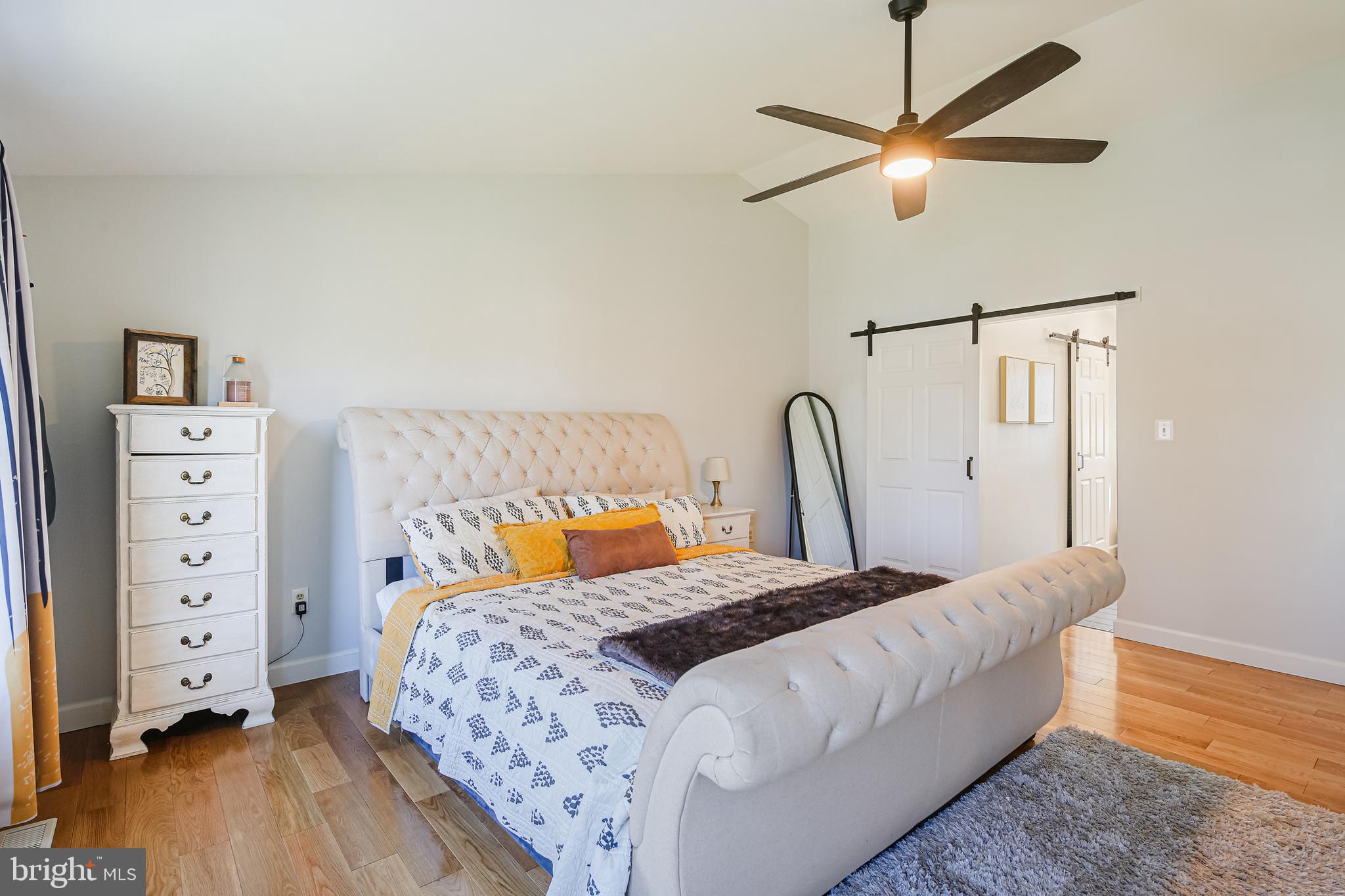 CENTENNIAL MANOR - Residential