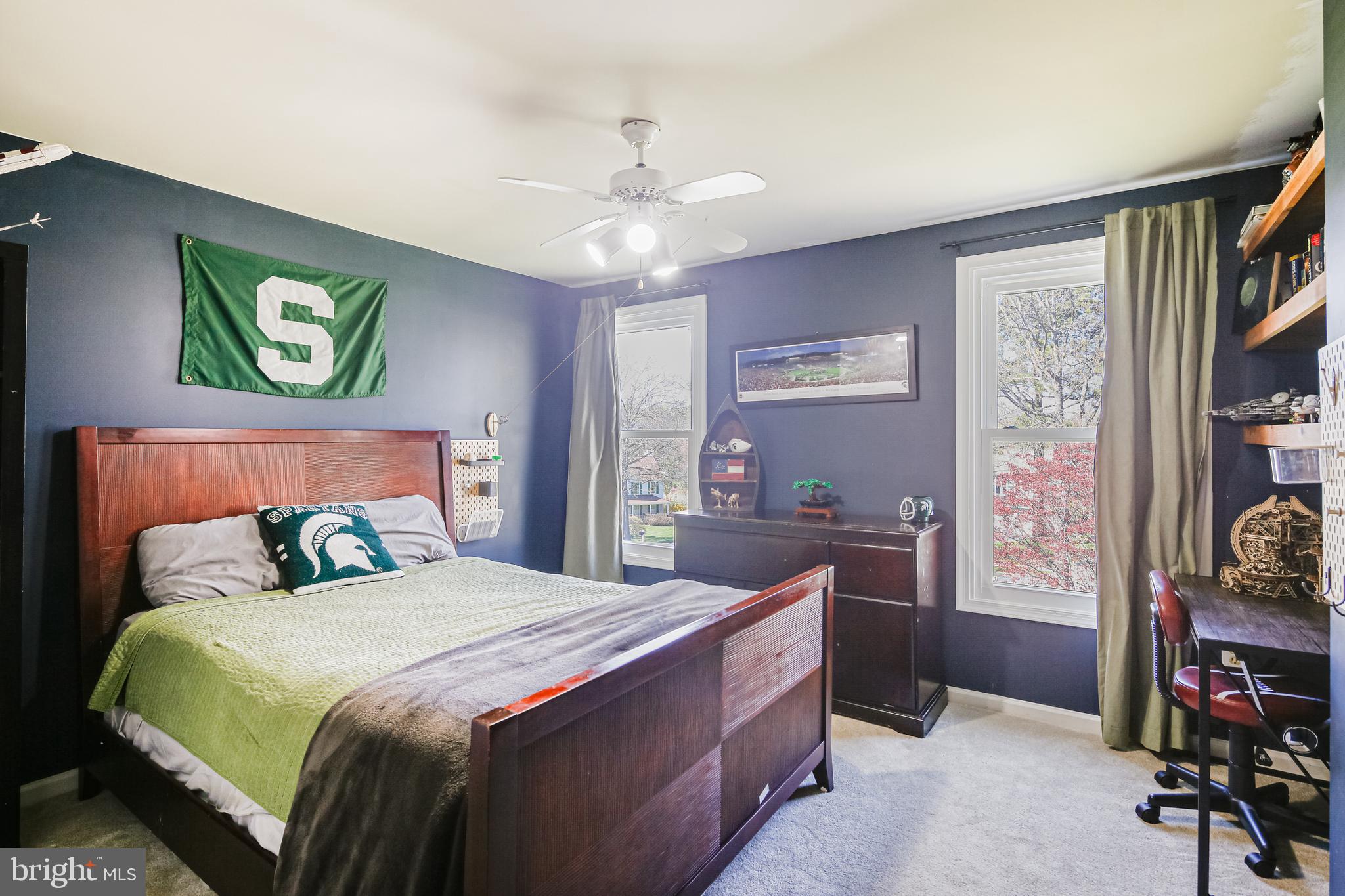 CENTENNIAL MANOR - Residential