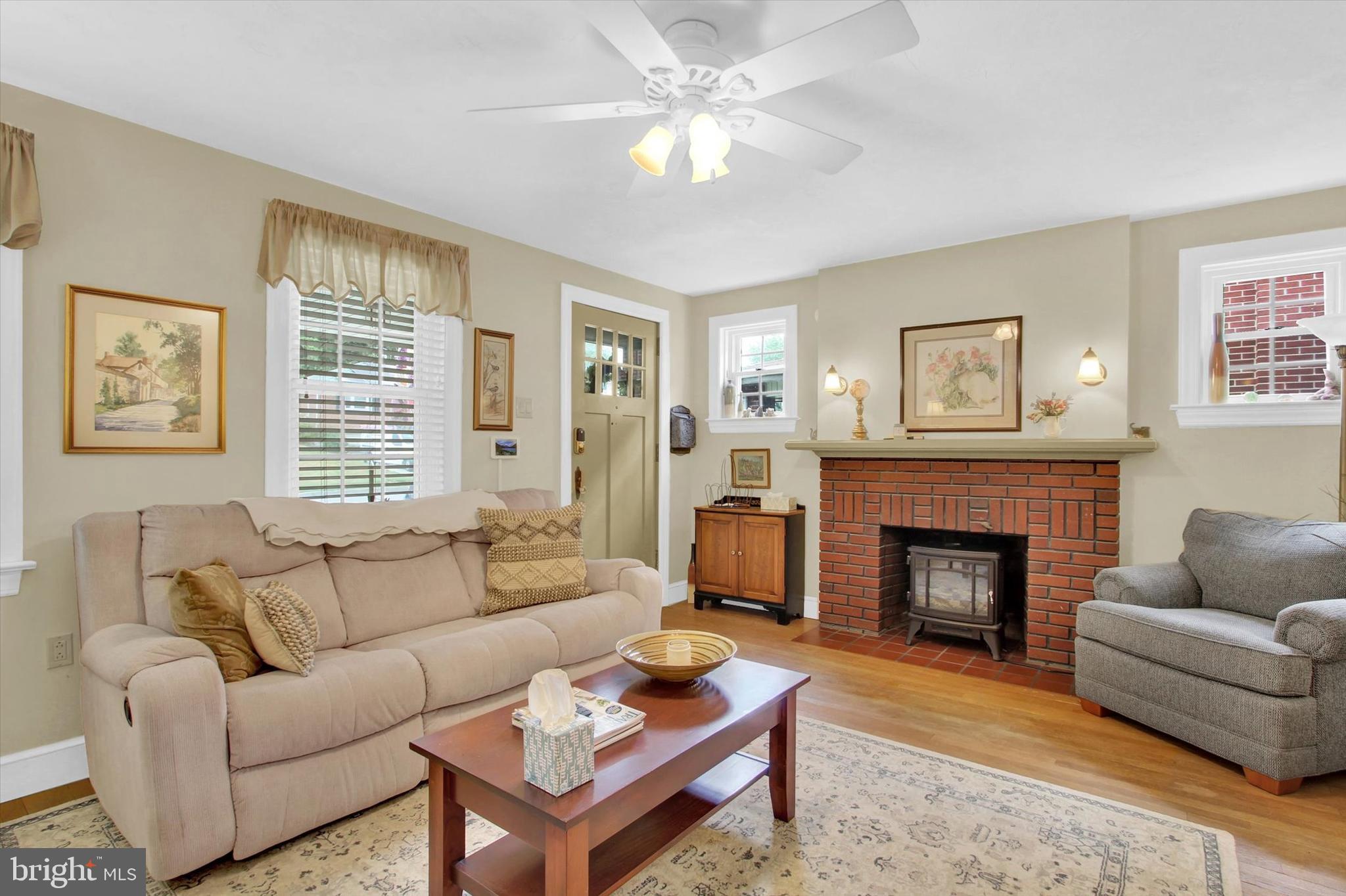 THE AVENUES - Residential