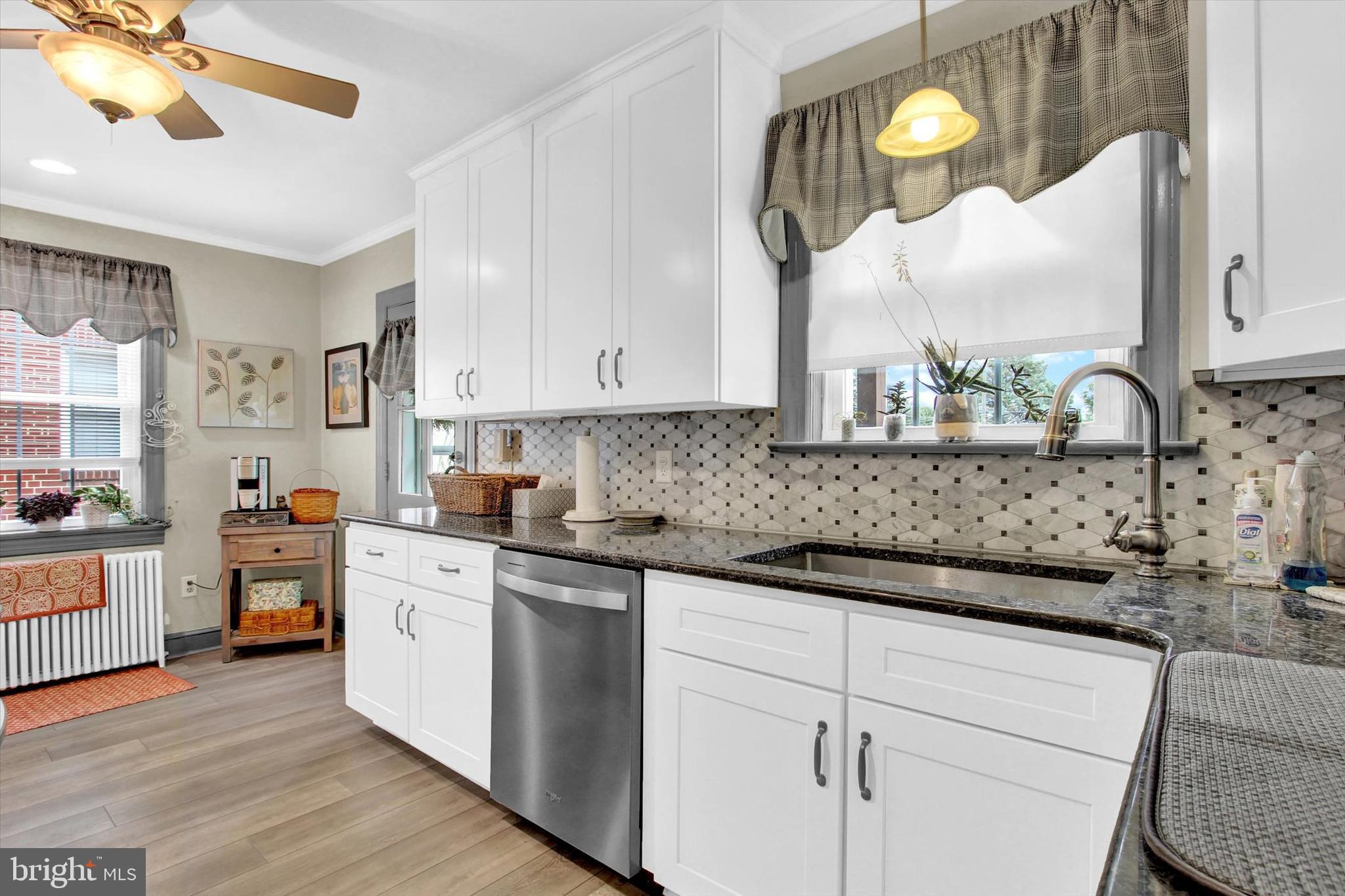 THE AVENUES - Residential