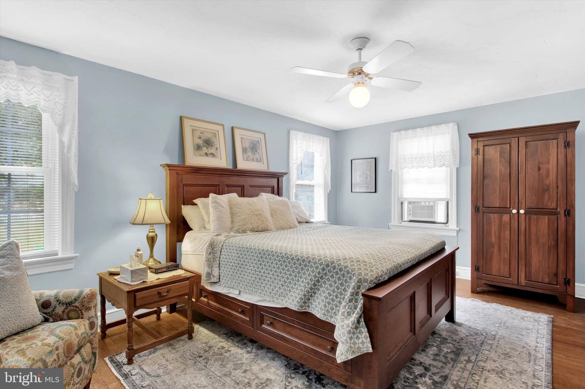 THE AVENUES - Residential