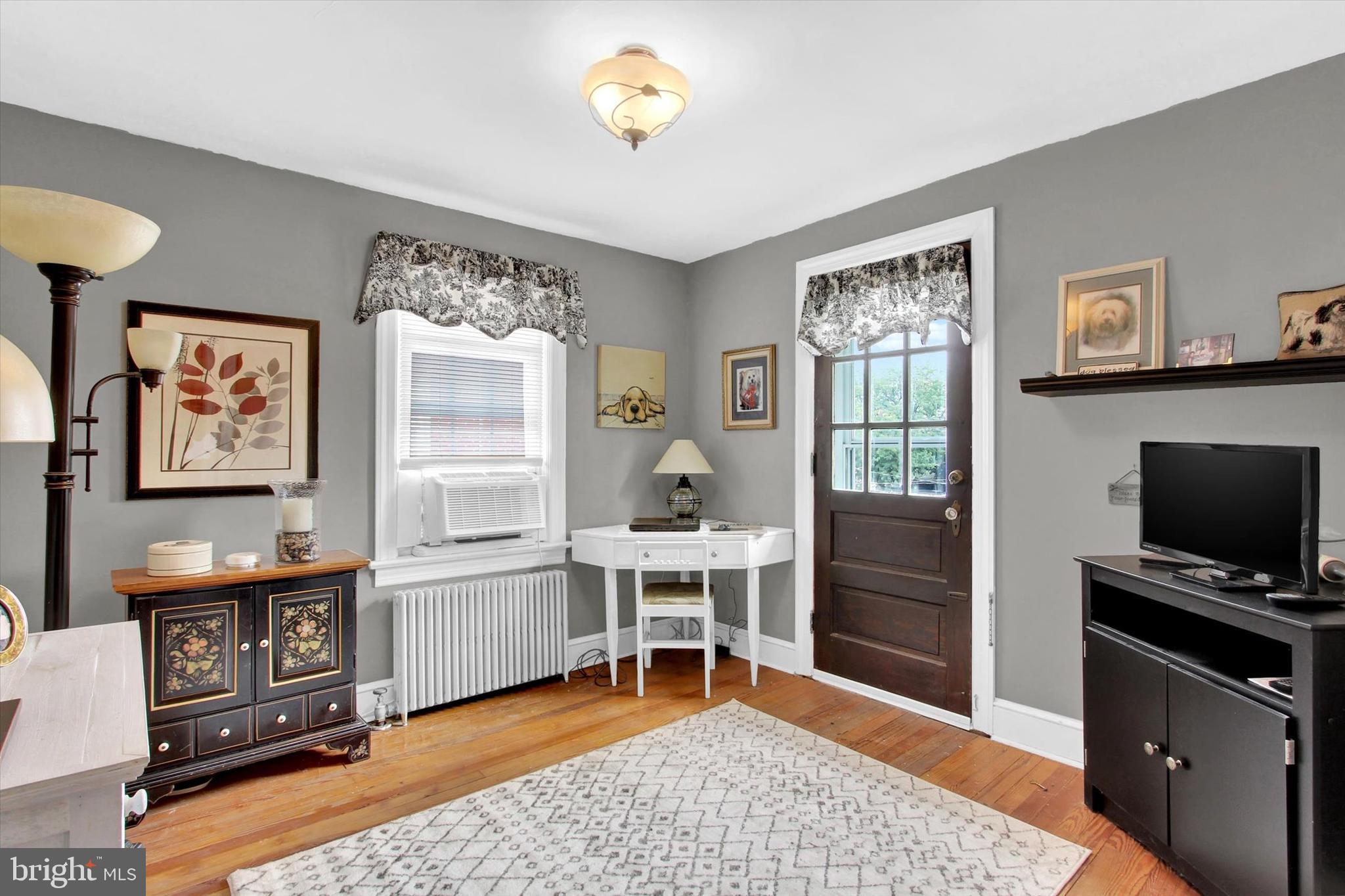 THE AVENUES - Residential