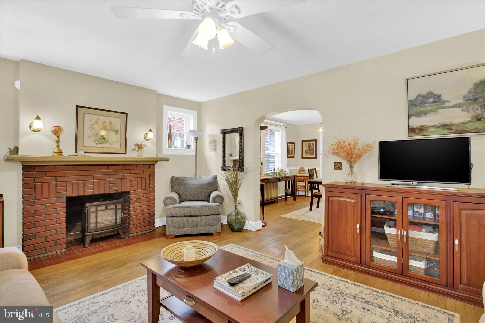 THE AVENUES - Residential