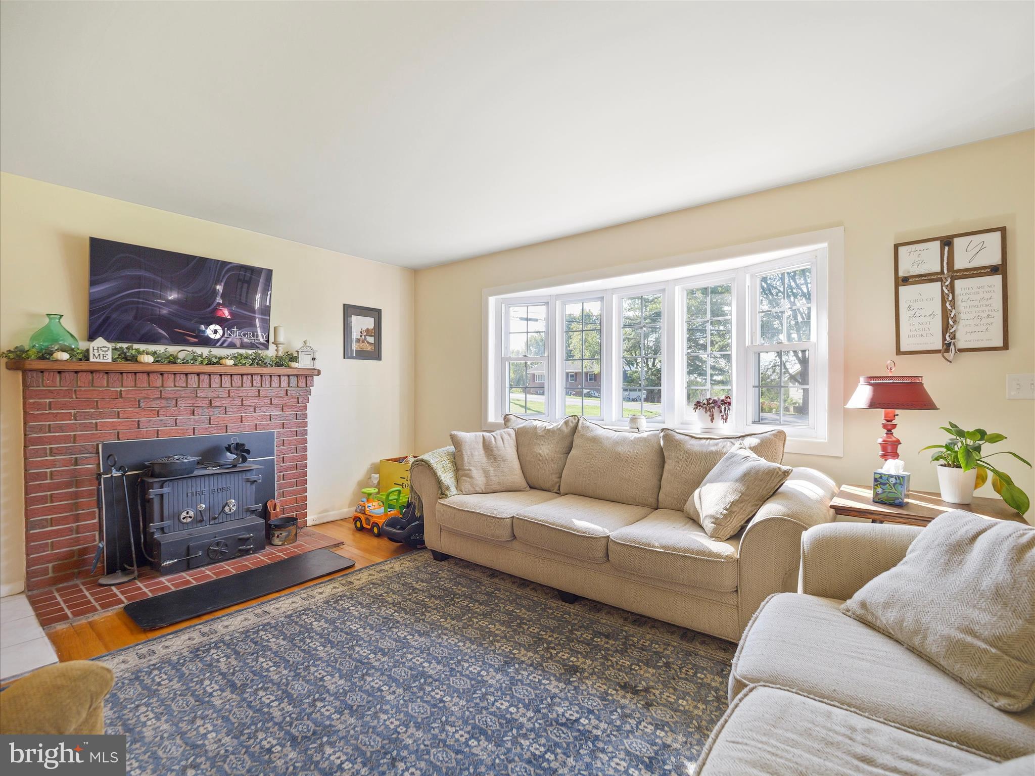 5806 OKLAHOMA ROAD