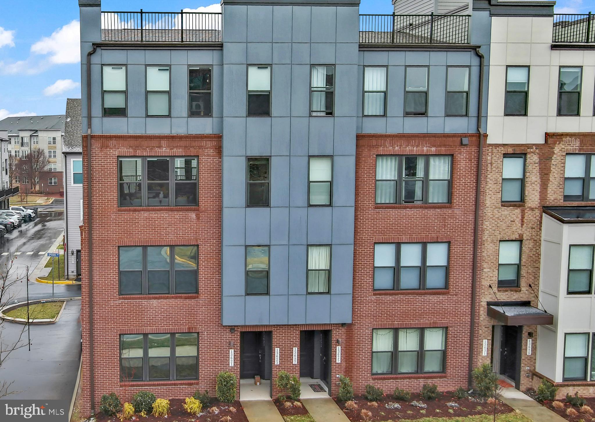 LIBERTY PARK - Residential