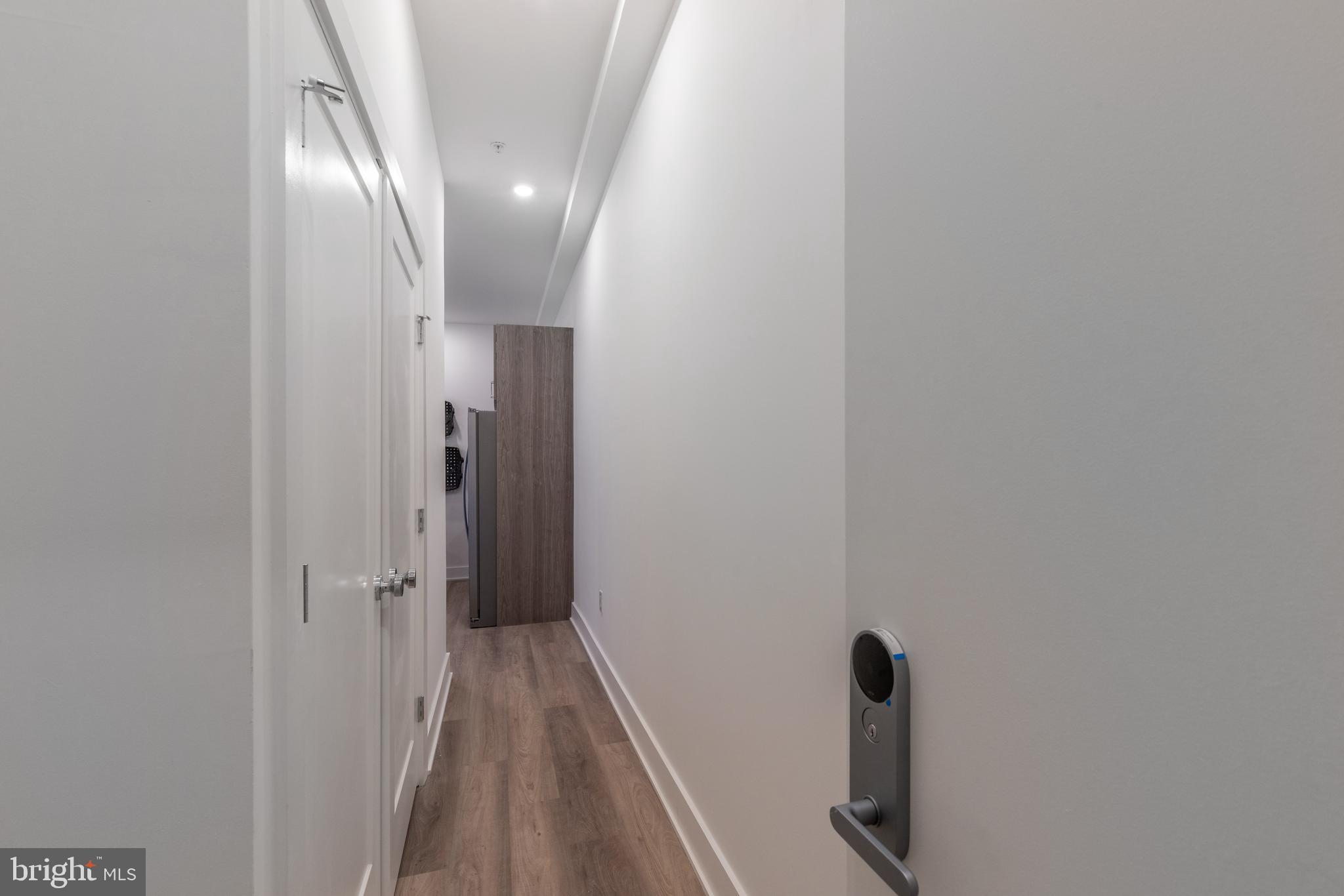 5545 PULASKI AVENUE 401