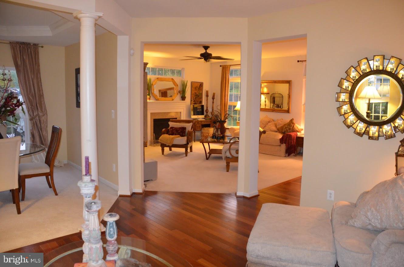 WOODSTREAM - Residential Lease