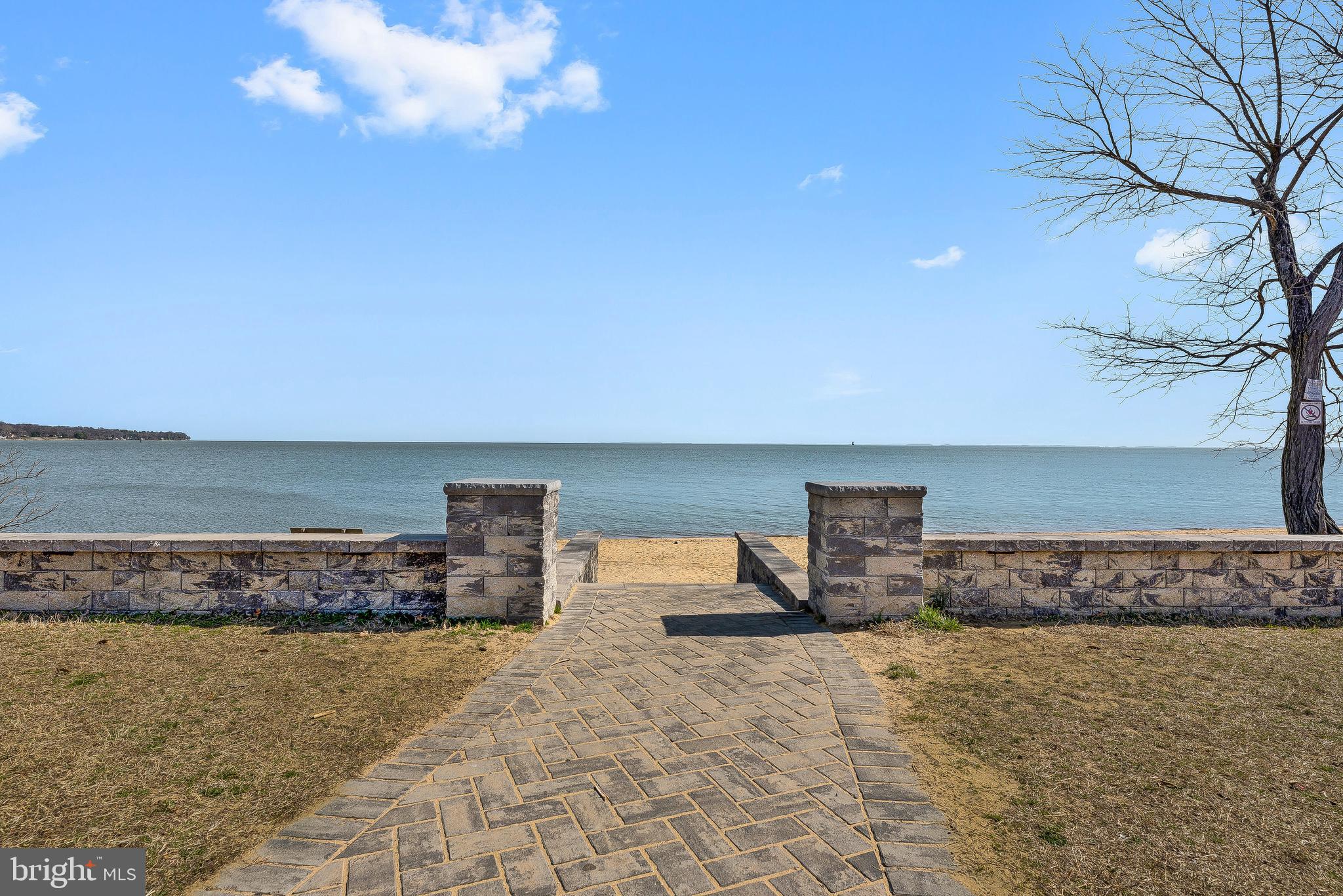 CAPE ST CLAIRE - Residential