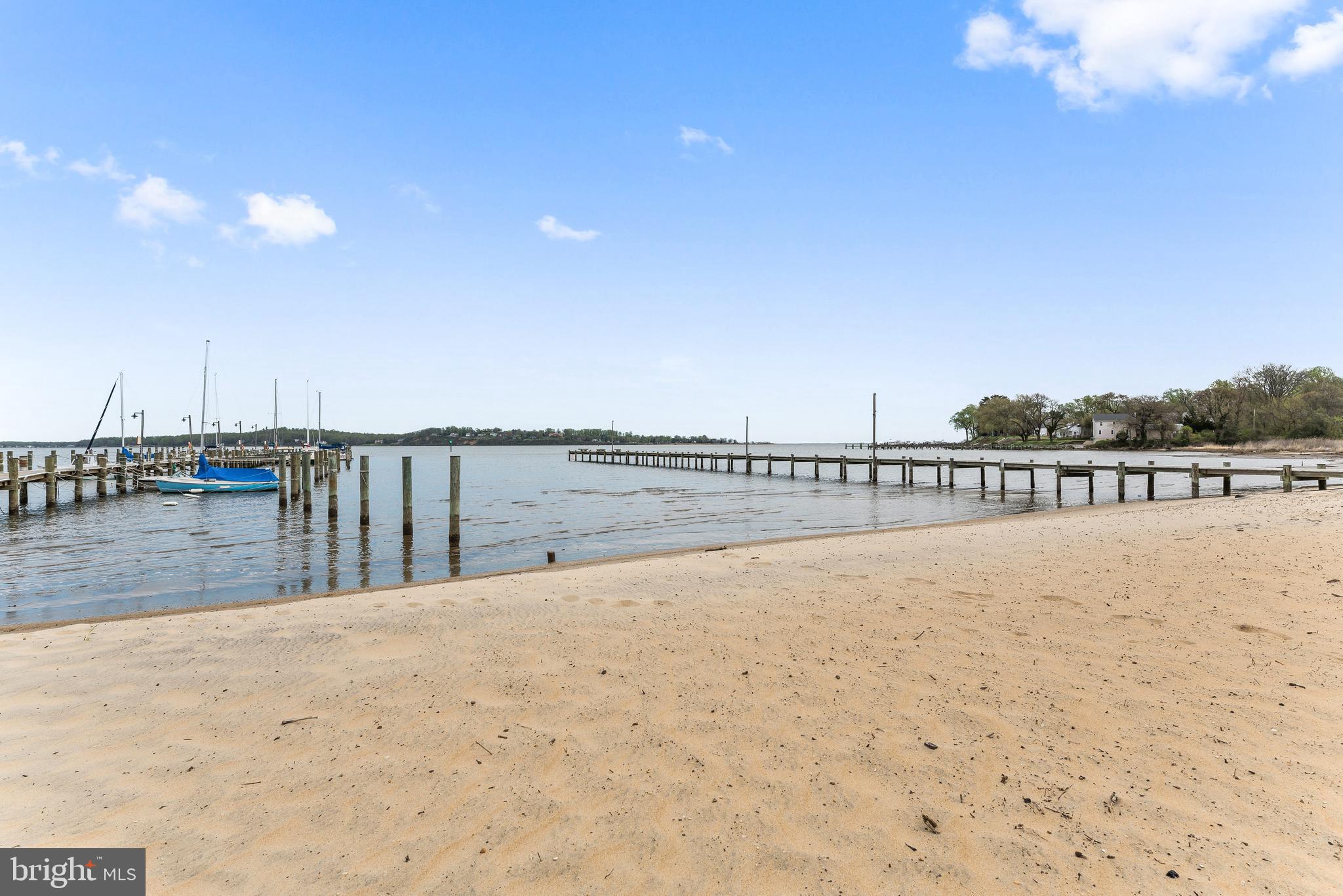 CAPE ST CLAIRE - Residential