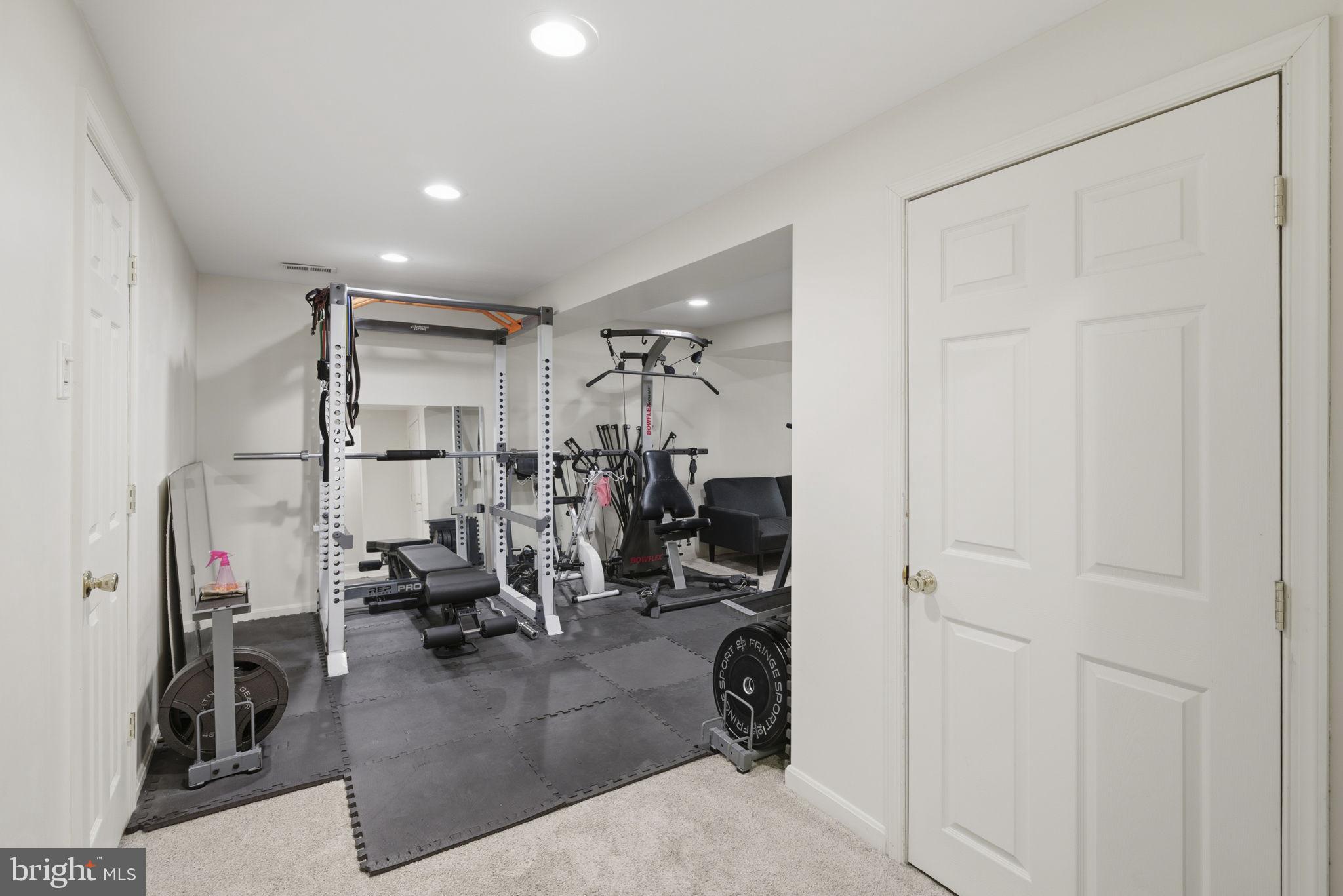 HARFORD TOWN - Residential