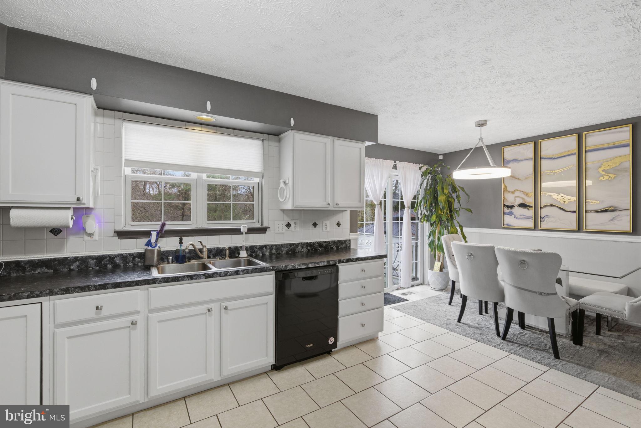 HARFORD TOWN - Residential