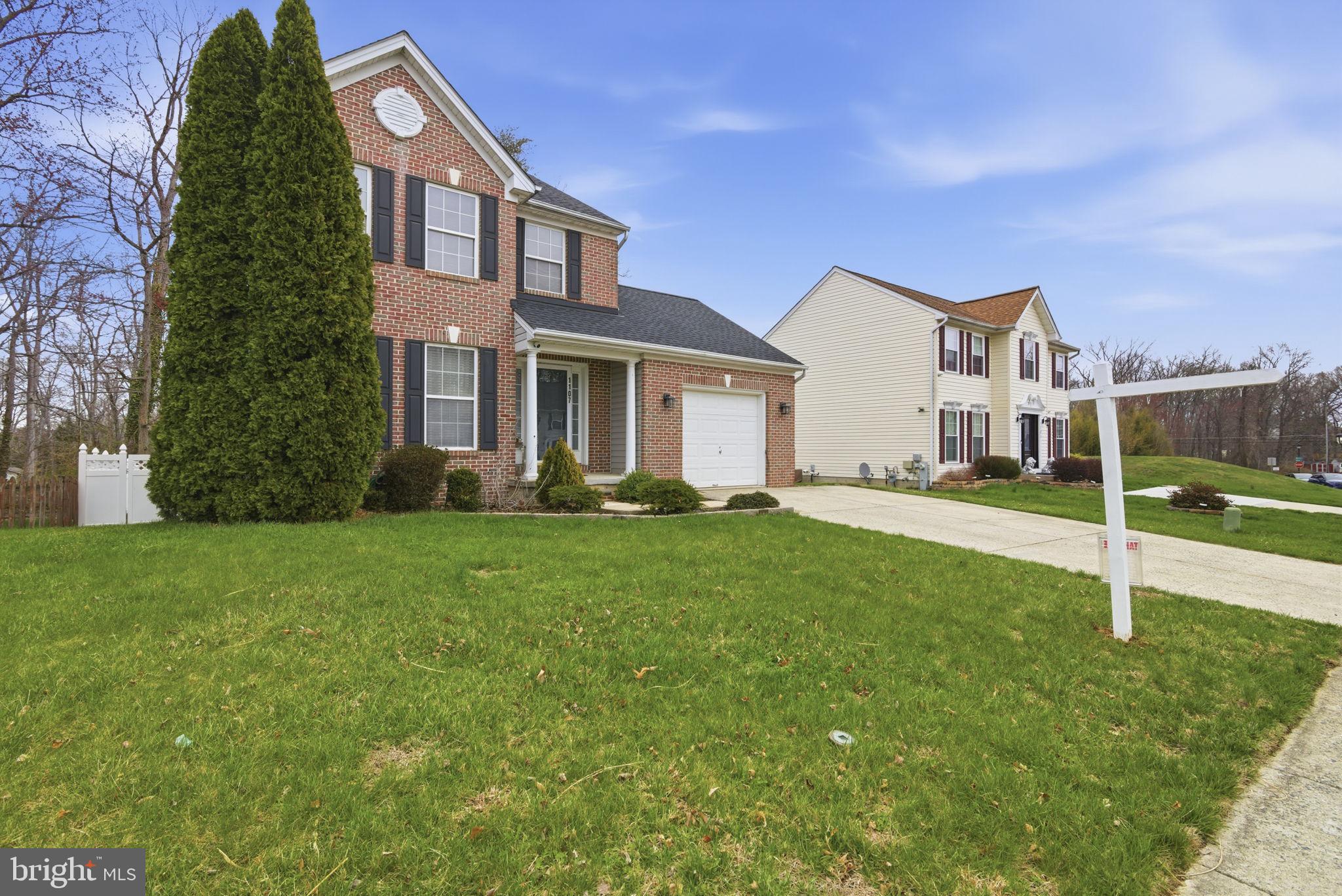 HARFORD TOWN - Residential