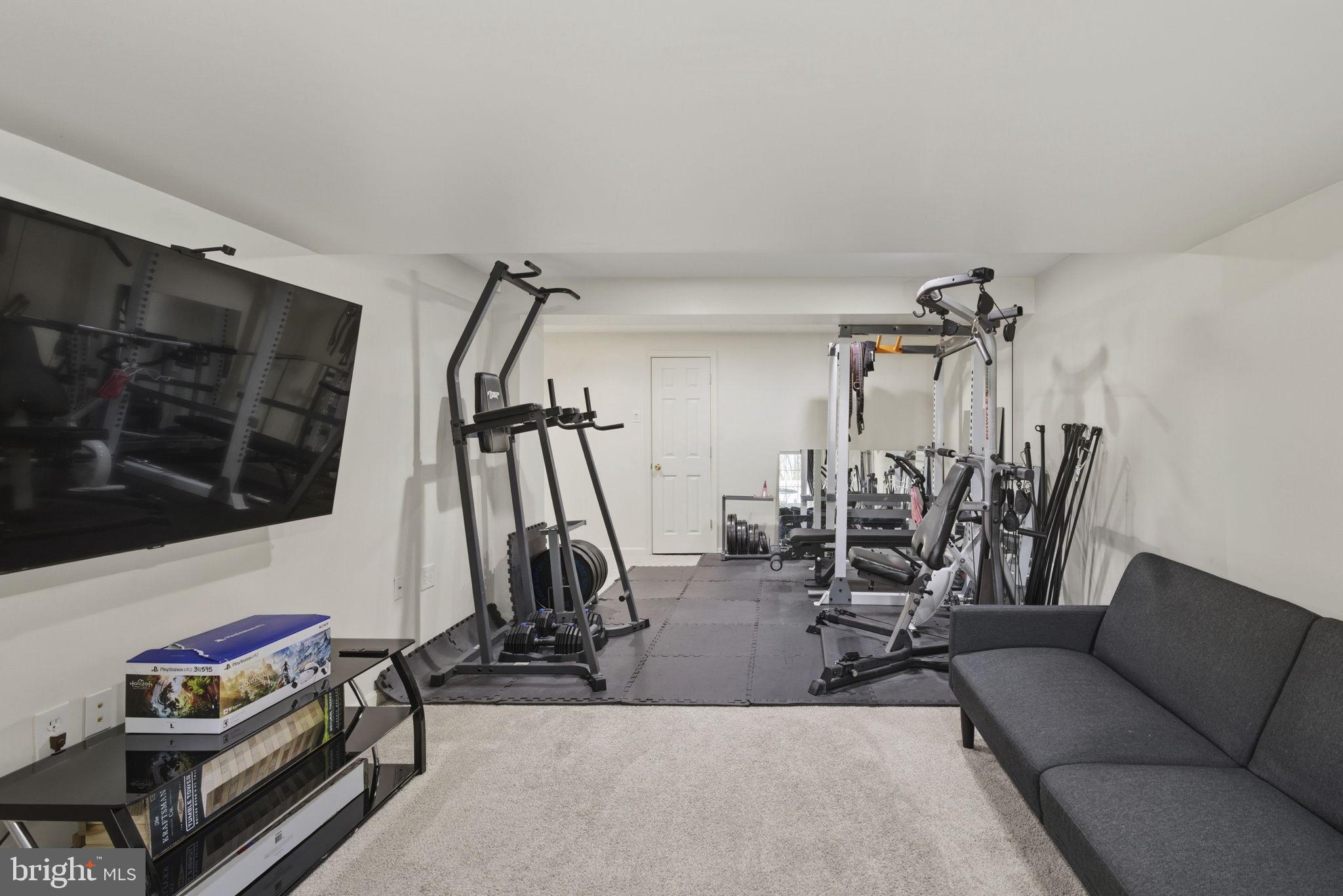 HARFORD TOWN - Residential