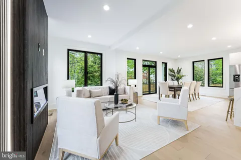 2100 S Nelson Street, Arlington, VA 22204 - MLS#: VAAR2037302