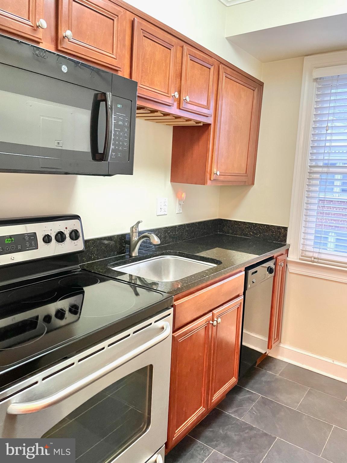 BEARINGS NORTH - Residential Lease