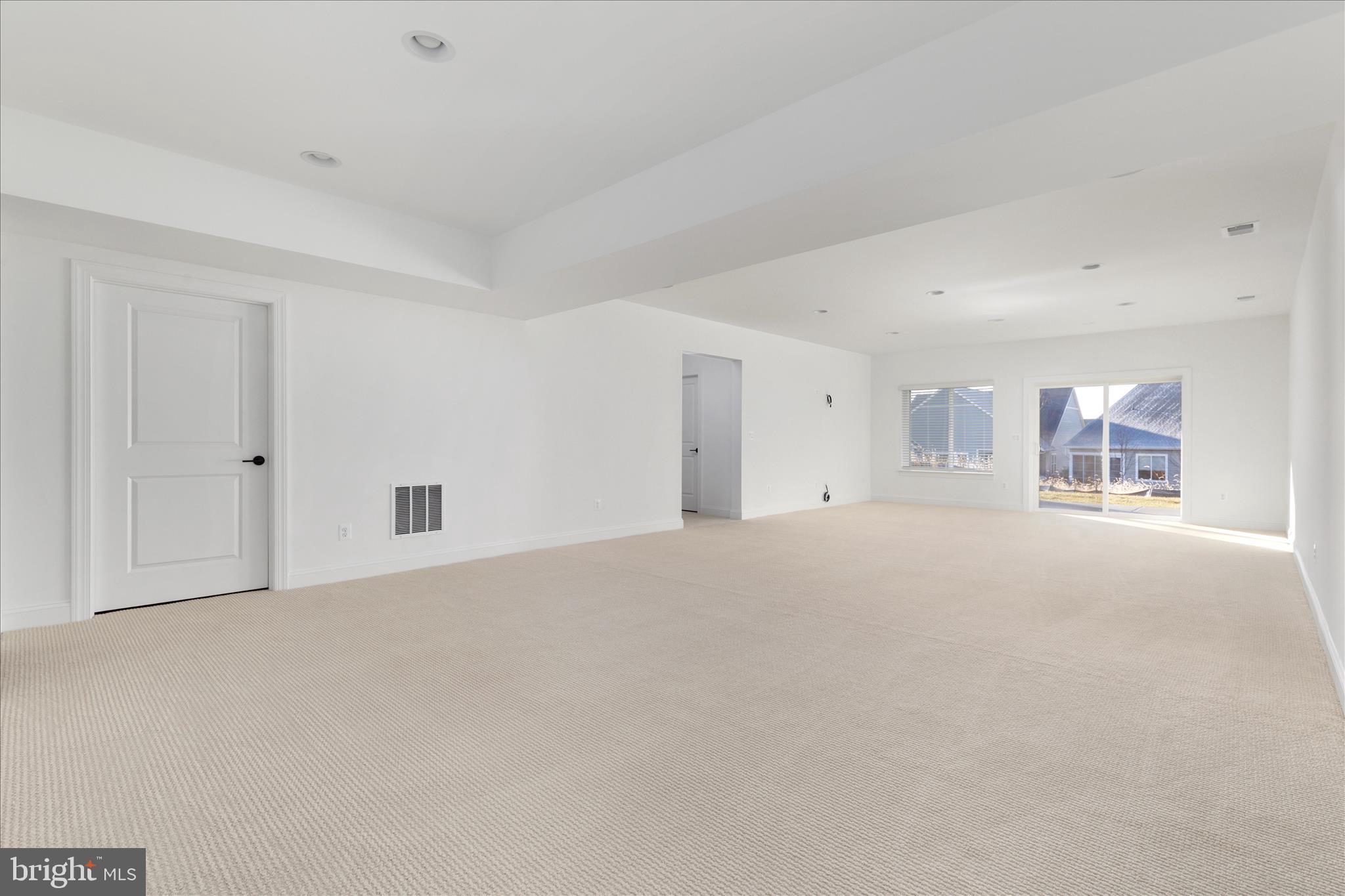 LAKE FREDERICK - Residential