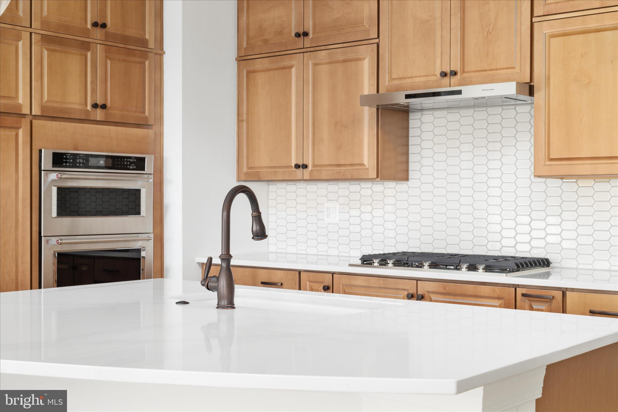 LAKE FREDERICK - Residential