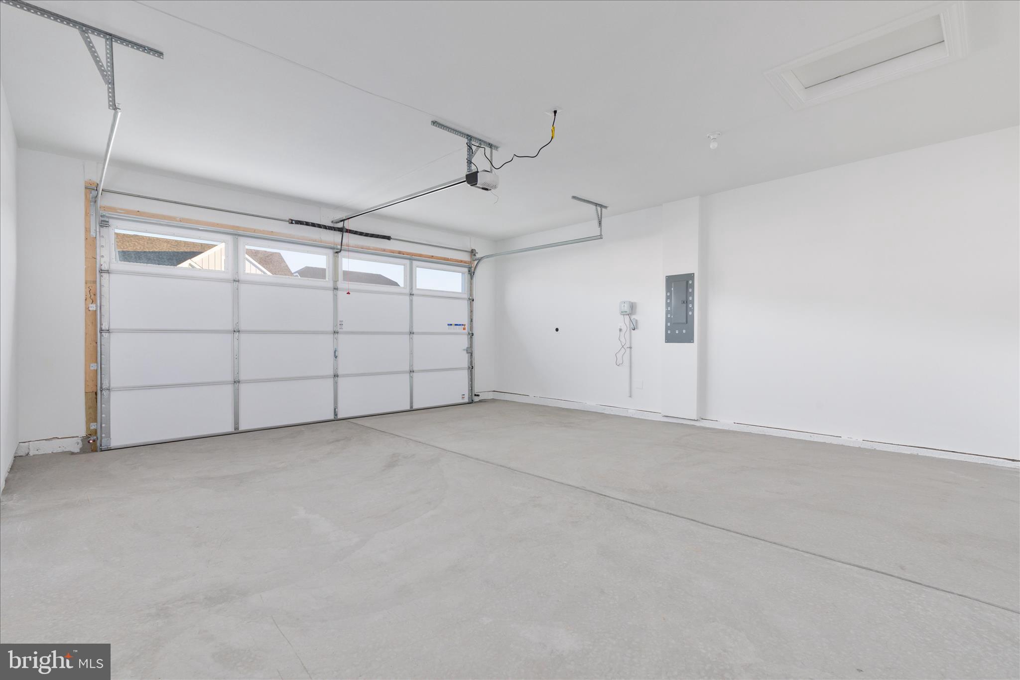 LAKE FREDERICK - Residential