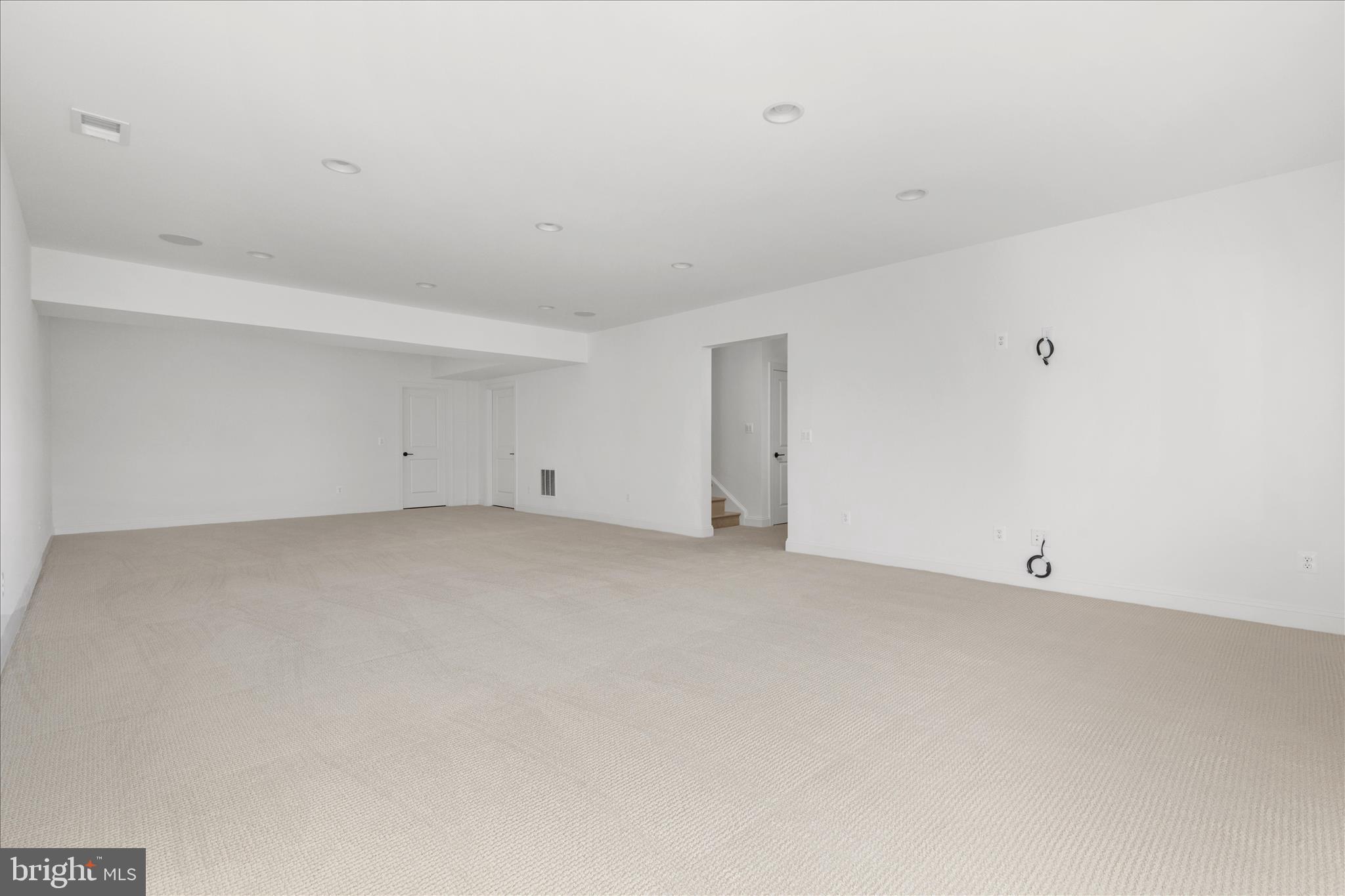 LAKE FREDERICK - Residential