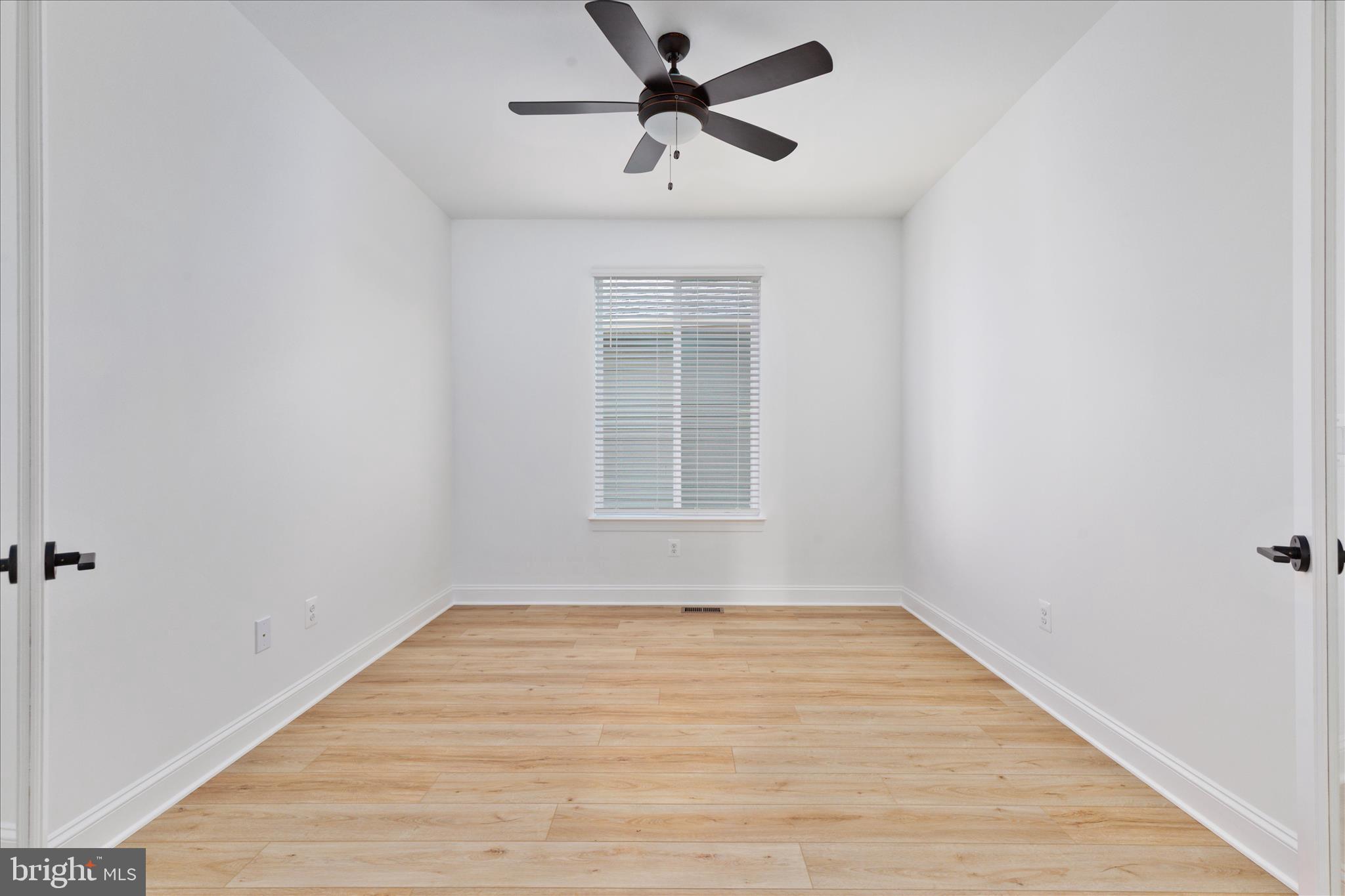 LAKE FREDERICK - Residential