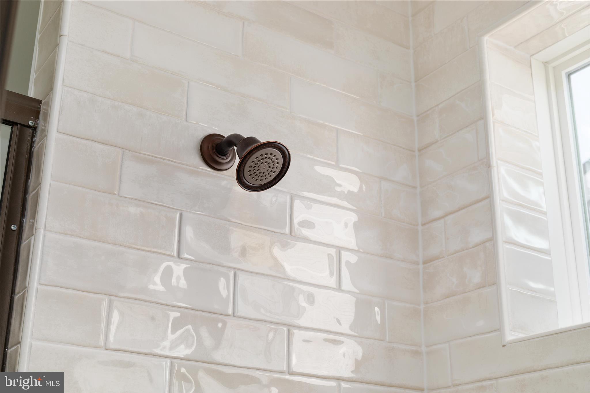 LAKE FREDERICK - Residential