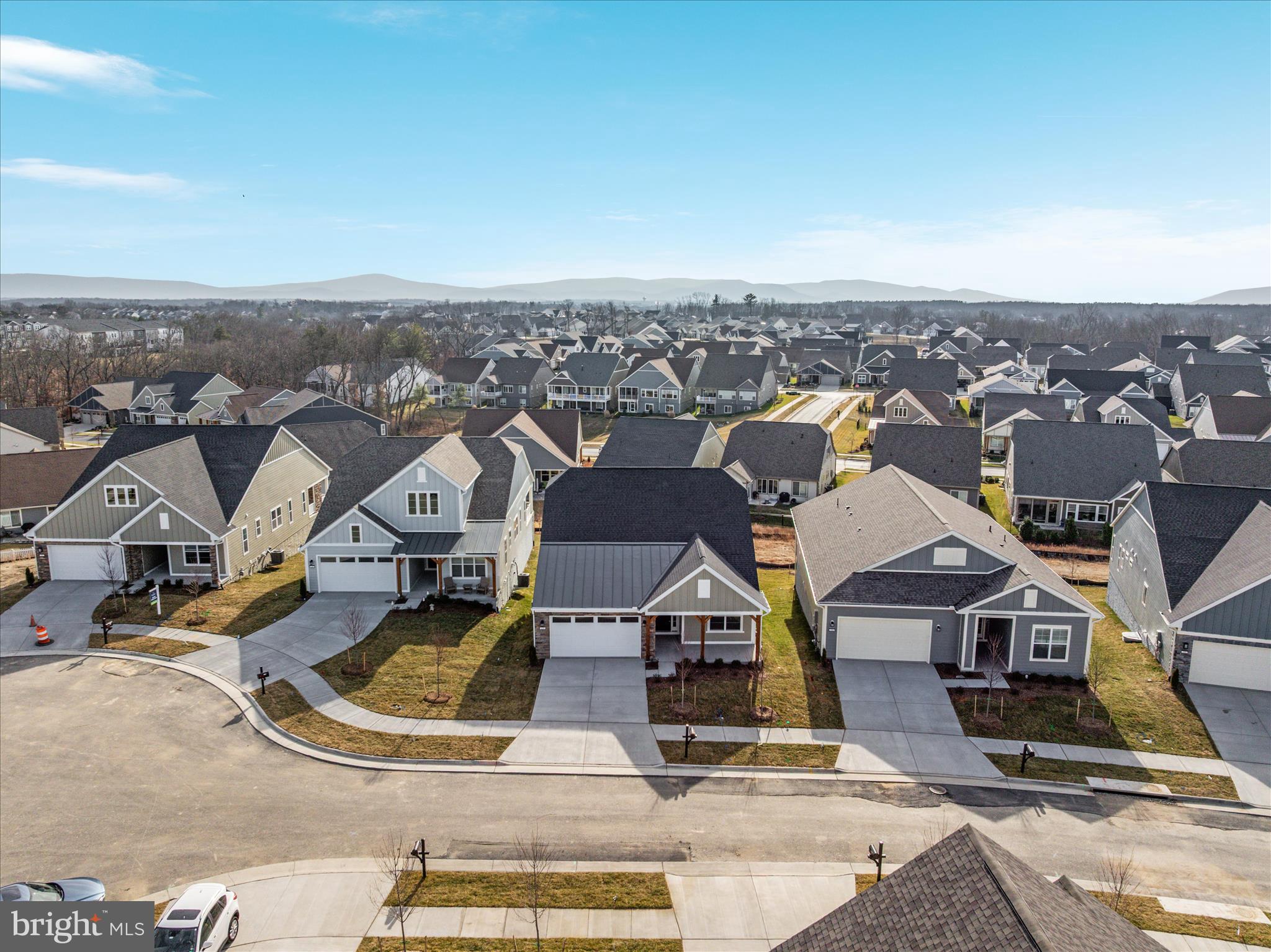 LAKE FREDERICK - Residential