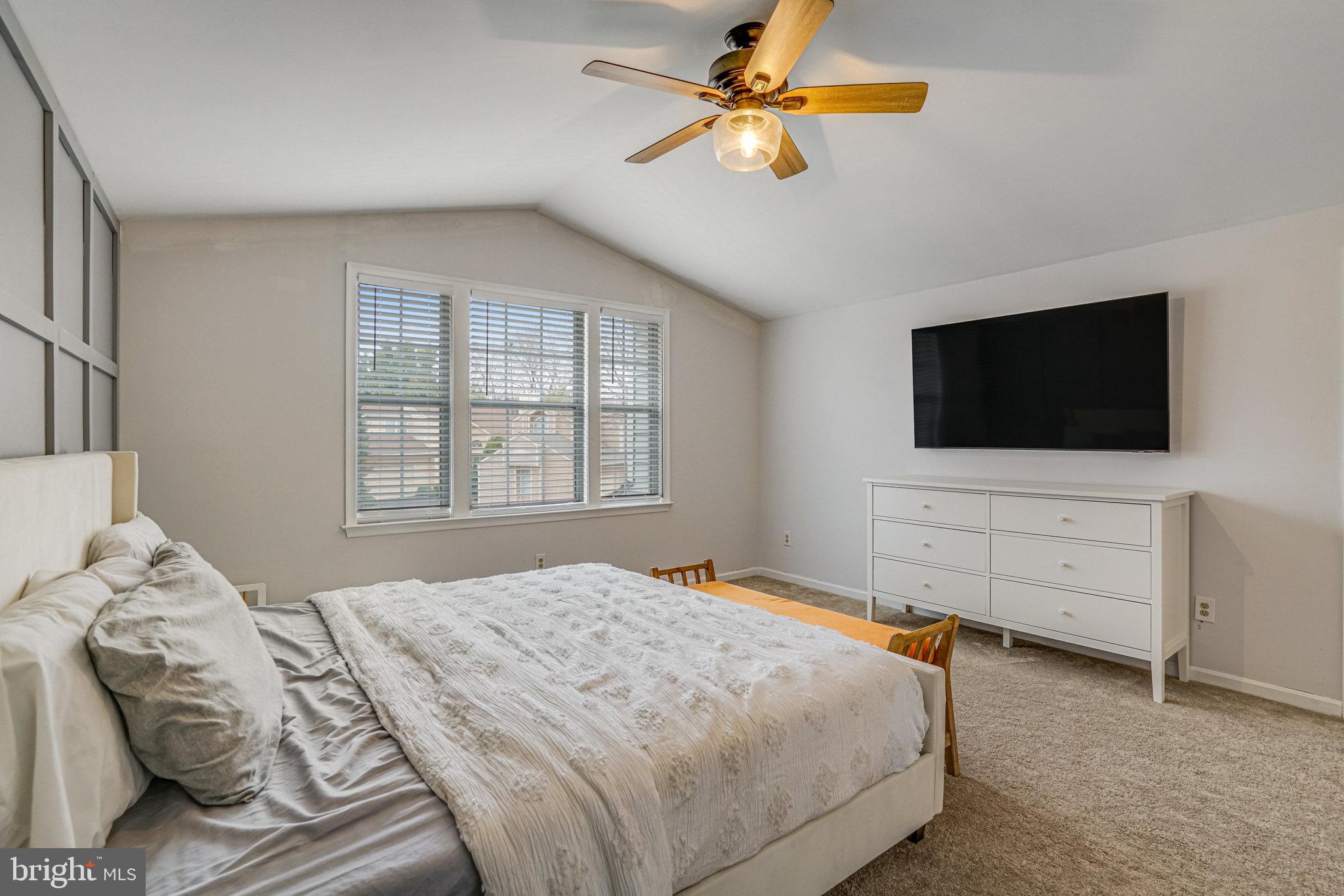 KINGSTOWNE - Residential