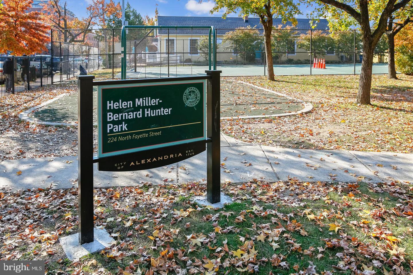 KINGSTOWNE - Residential