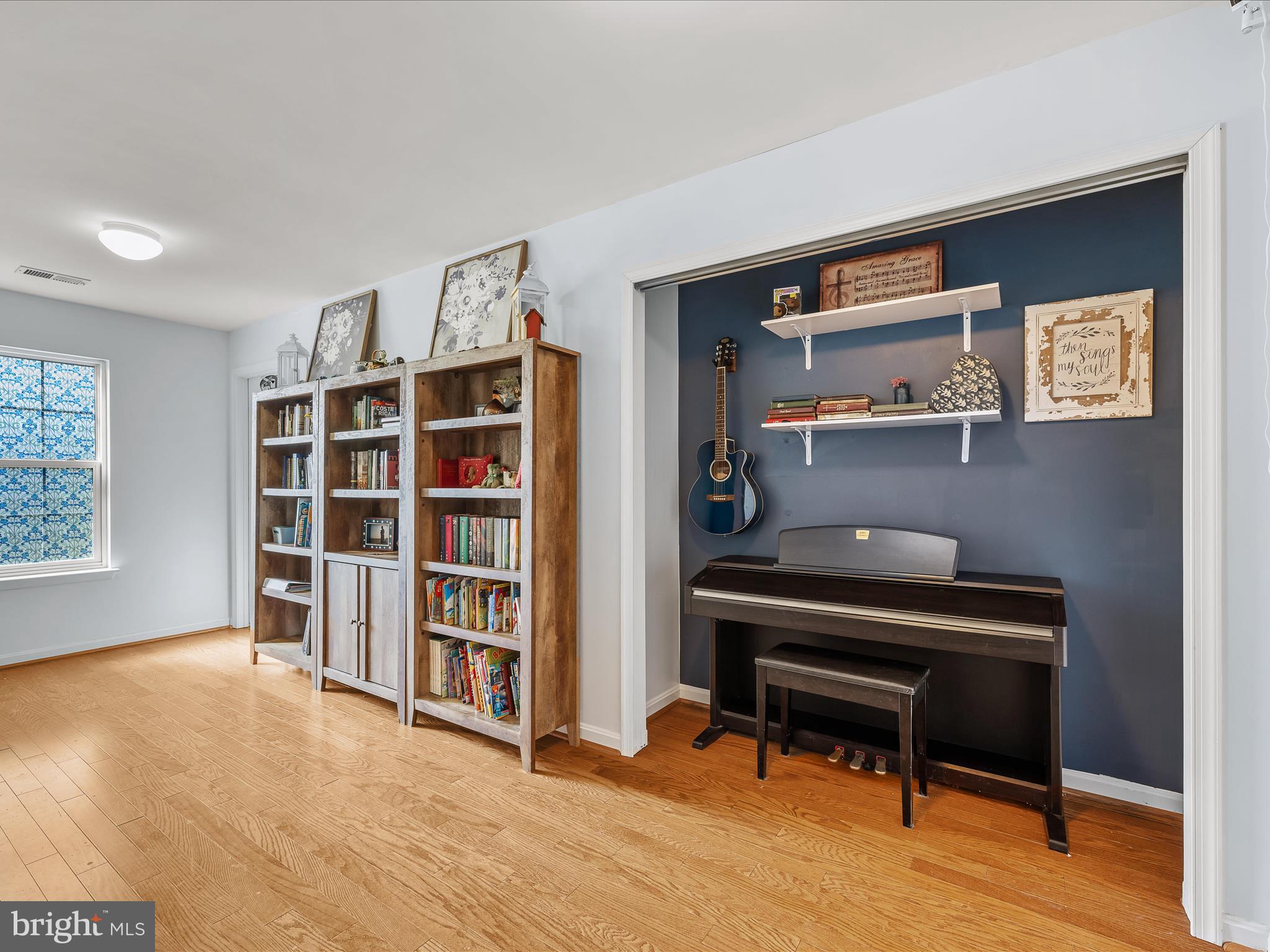 THE GALLERY - Residential