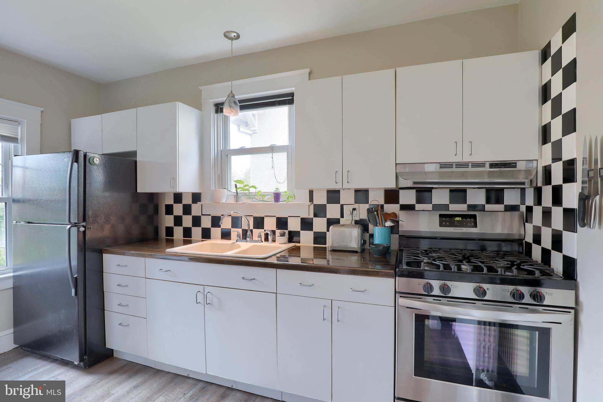 WEST END LANCASTER - Residential