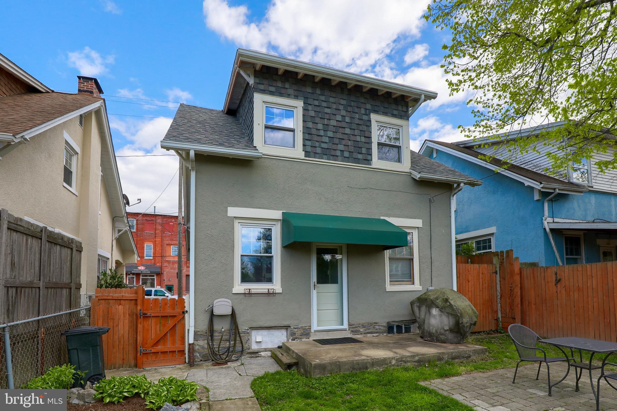 WEST END LANCASTER - Residential
