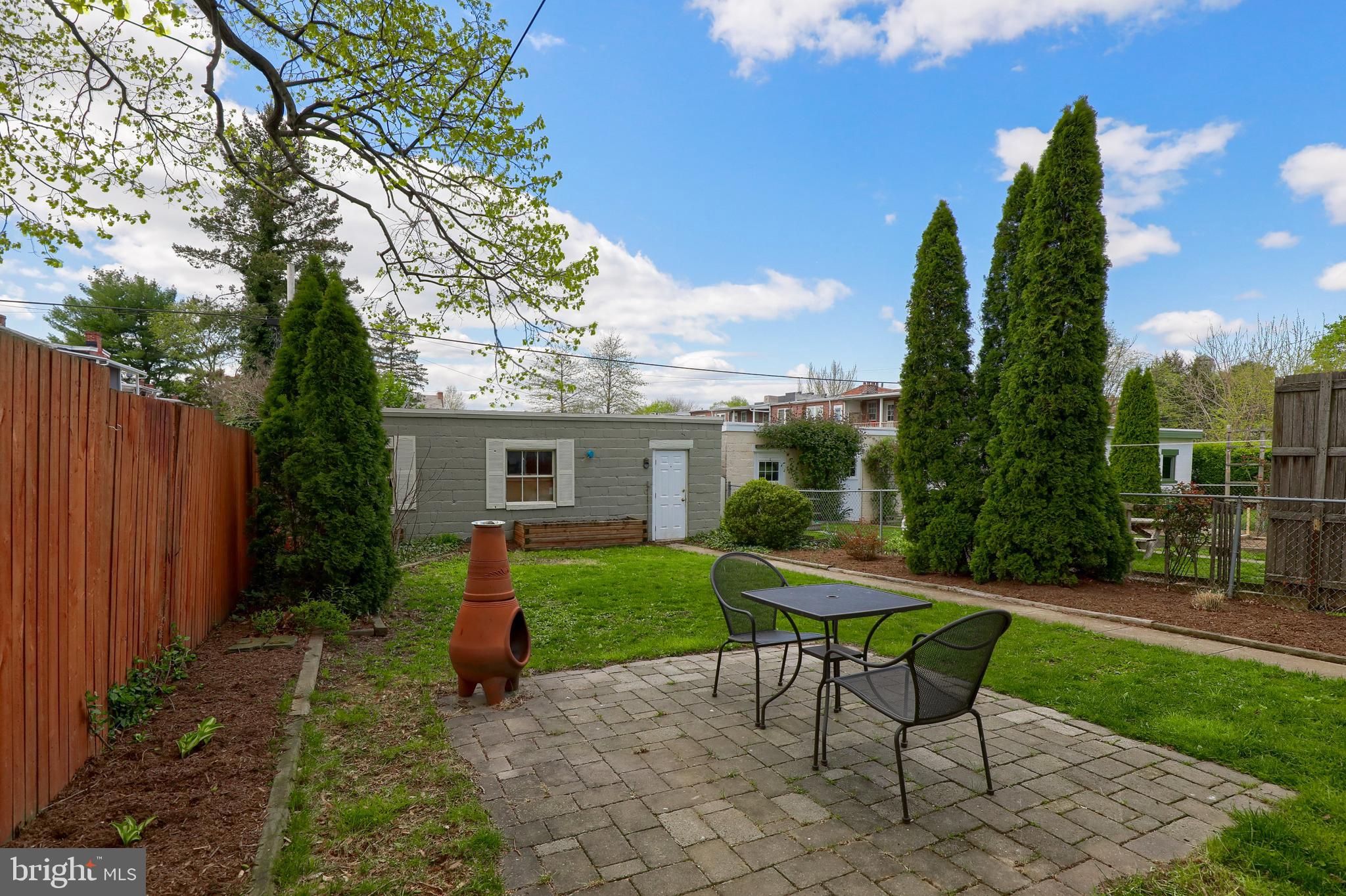 WEST END LANCASTER - Residential