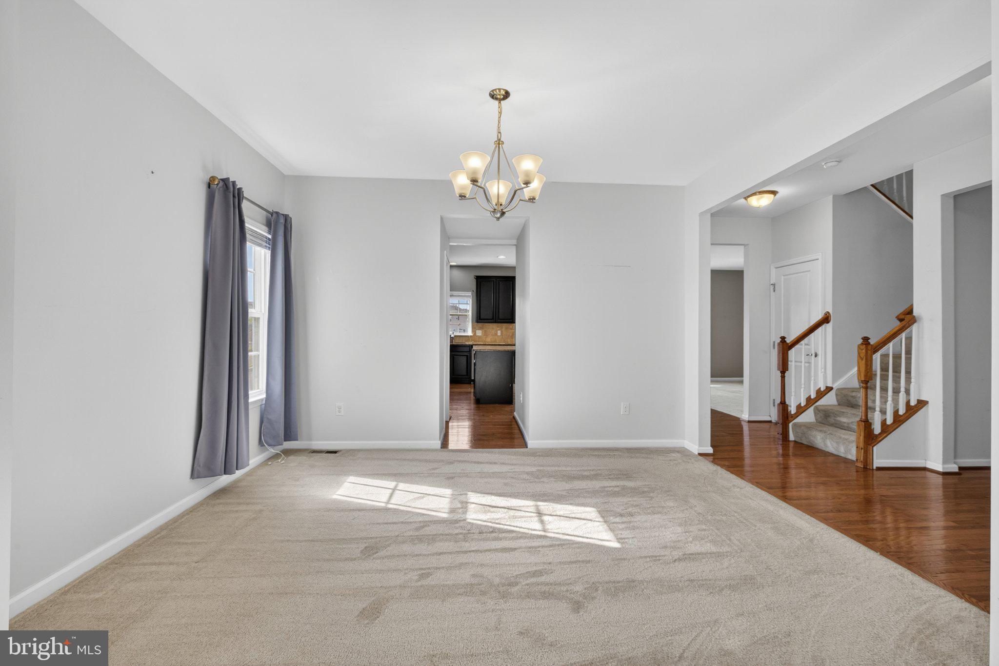 372 TIGER LILY DRIVE