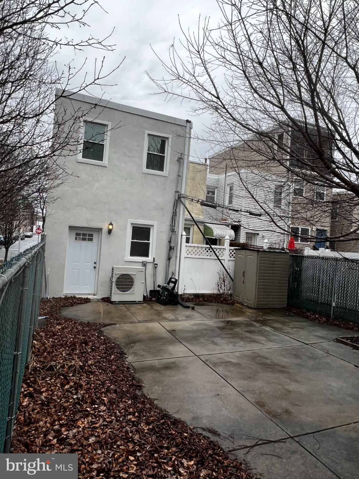 2637 TULIP STREET