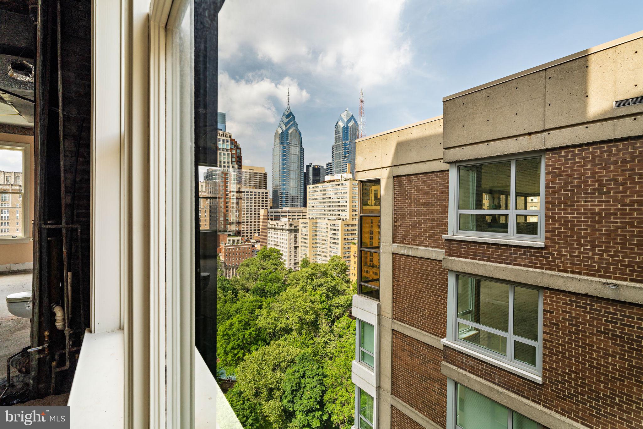 RITTENHOUSE SQUARE - Residential