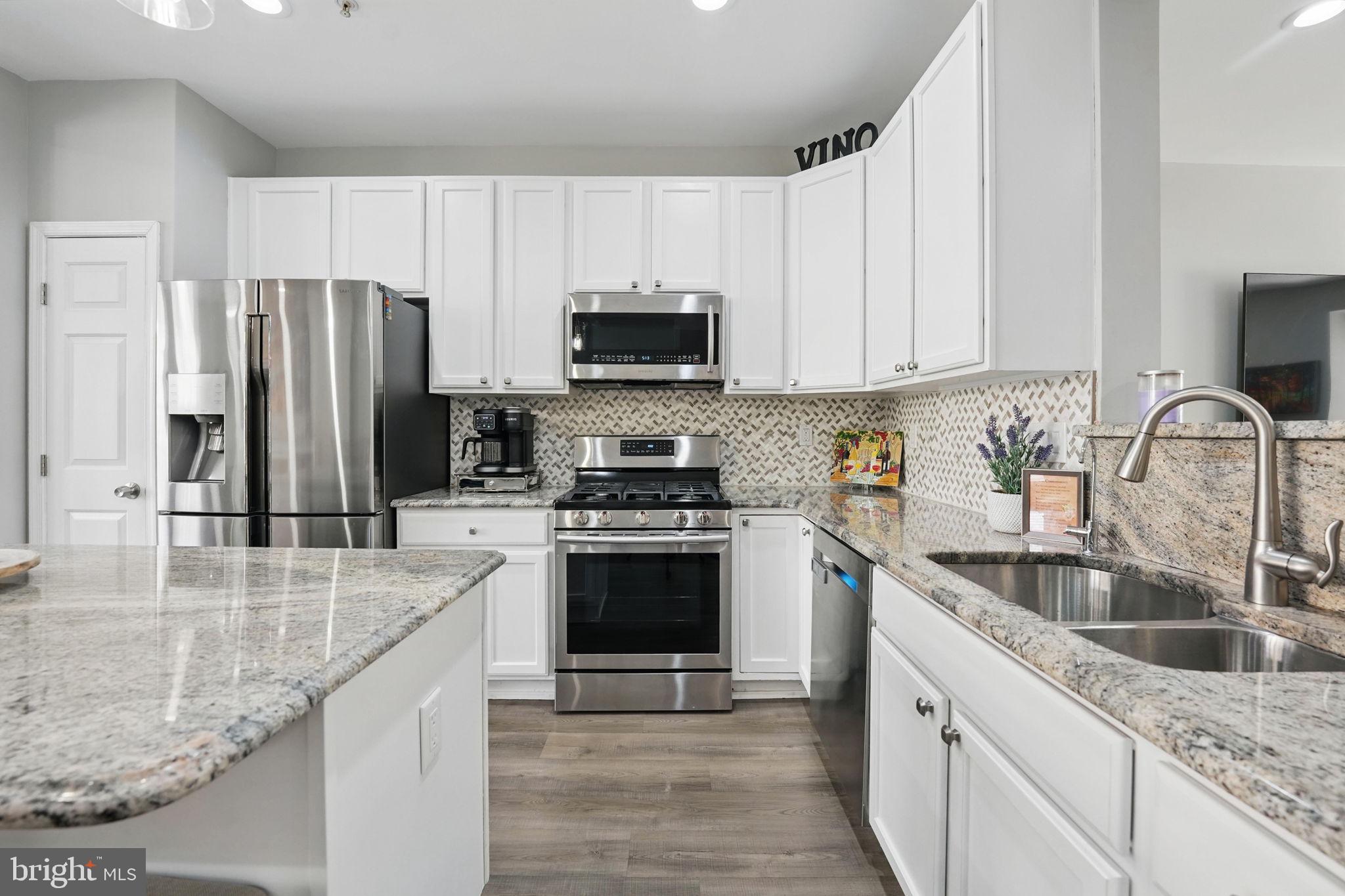 KINGSVIEW RIDGE - Residential