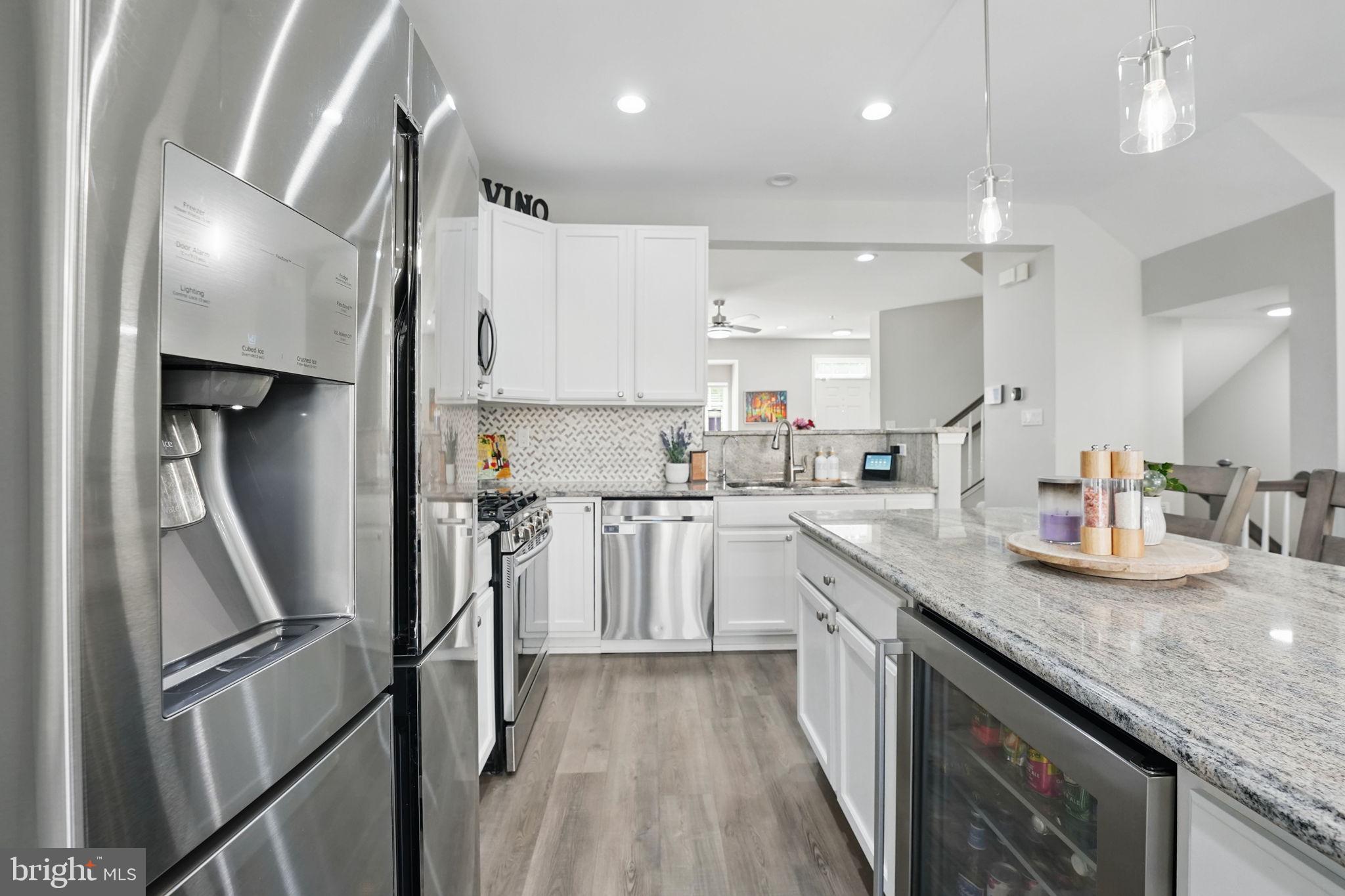 KINGSVIEW RIDGE - Residential