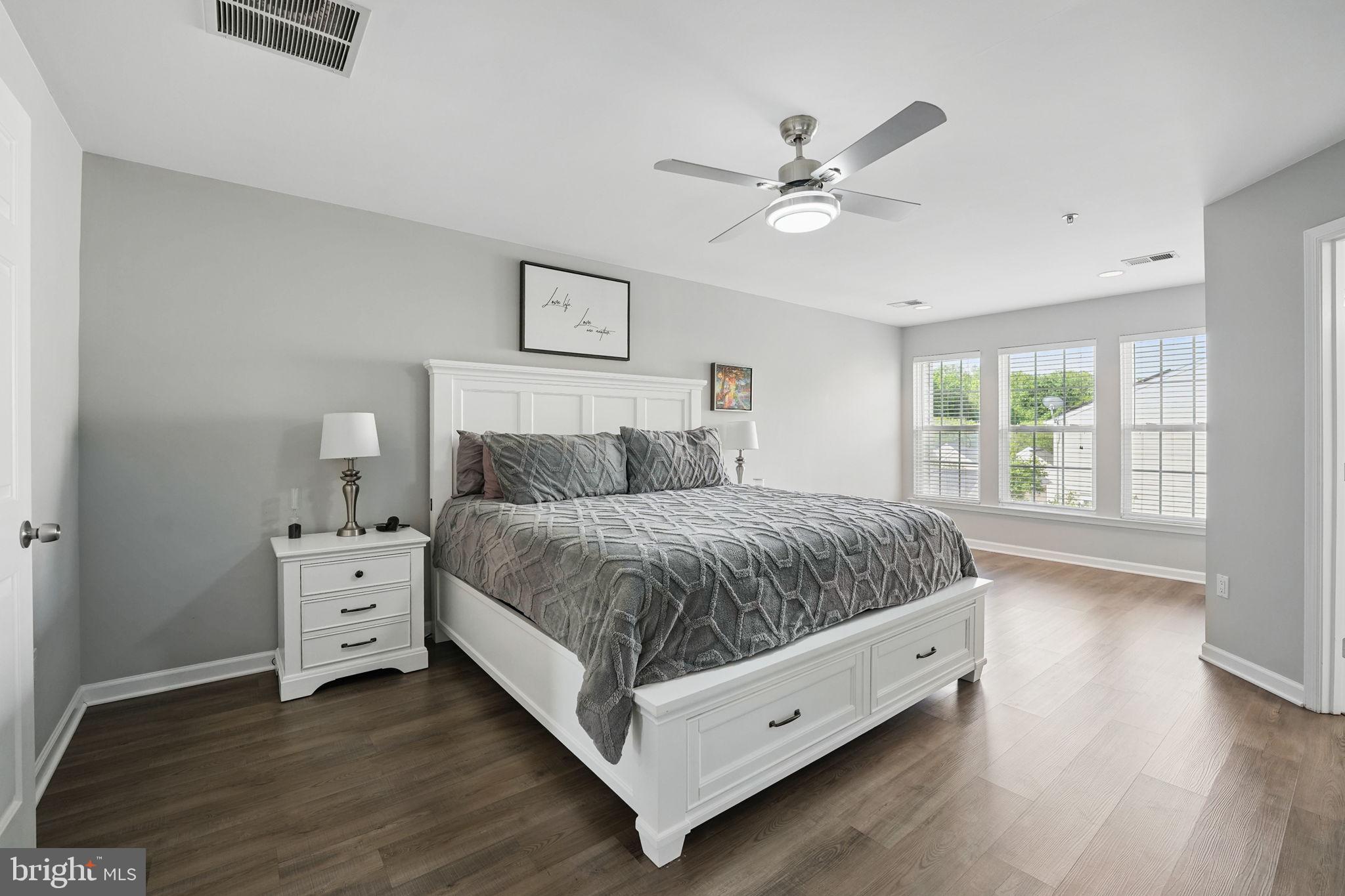 KINGSVIEW RIDGE - Residential