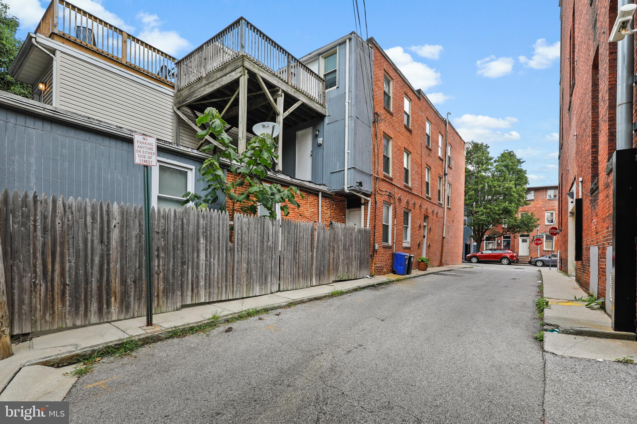 FEDERAL HILL HISTORIC DISTRICT - Residential Lease