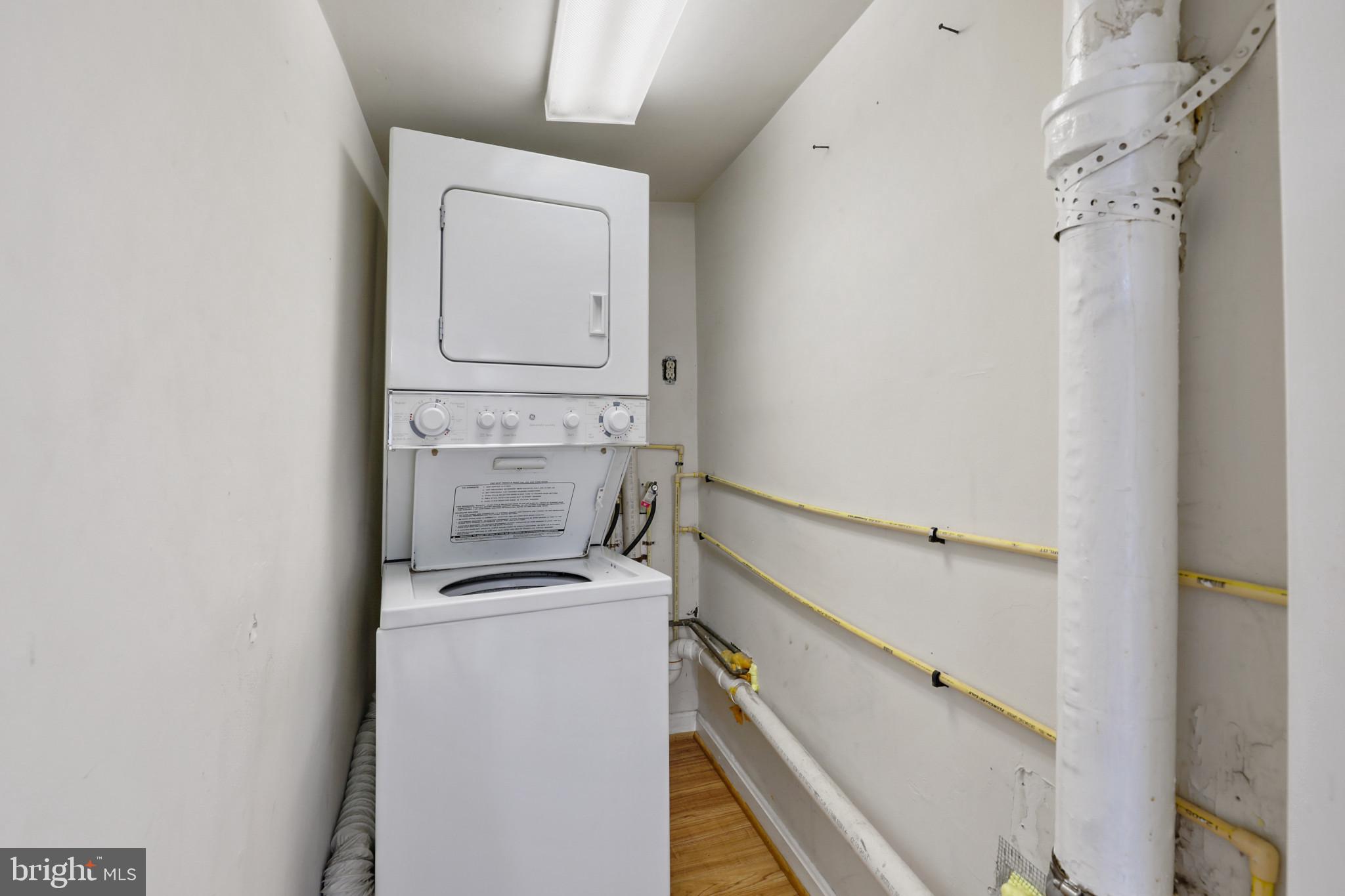 FEDERAL HILL HISTORIC DISTRICT - Residential Lease