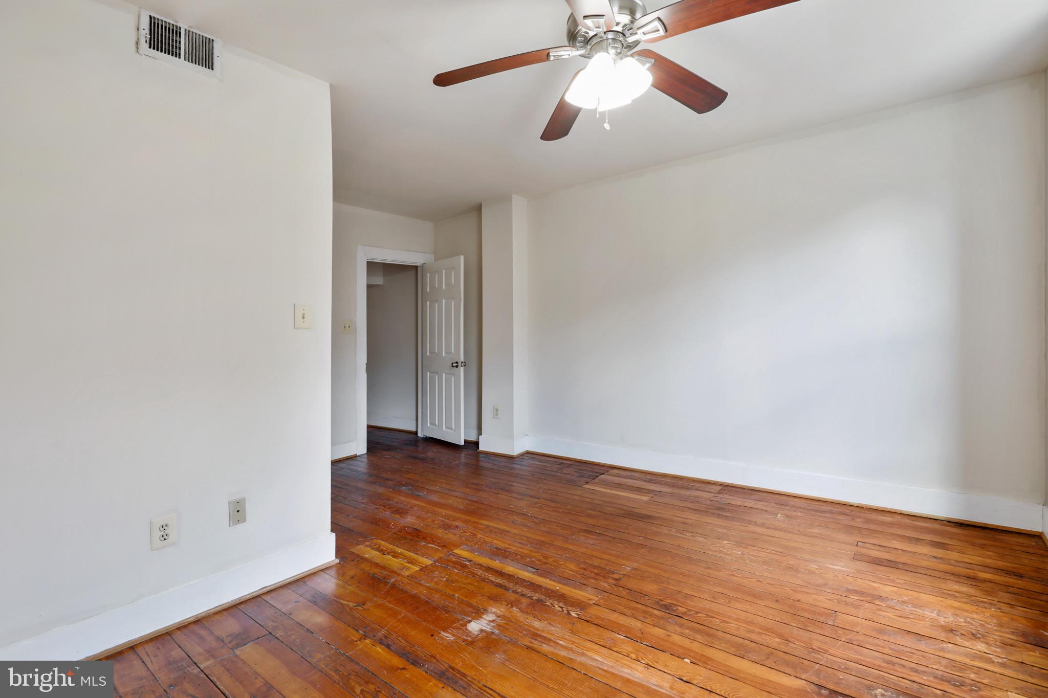 FEDERAL HILL HISTORIC DISTRICT - Residential Lease