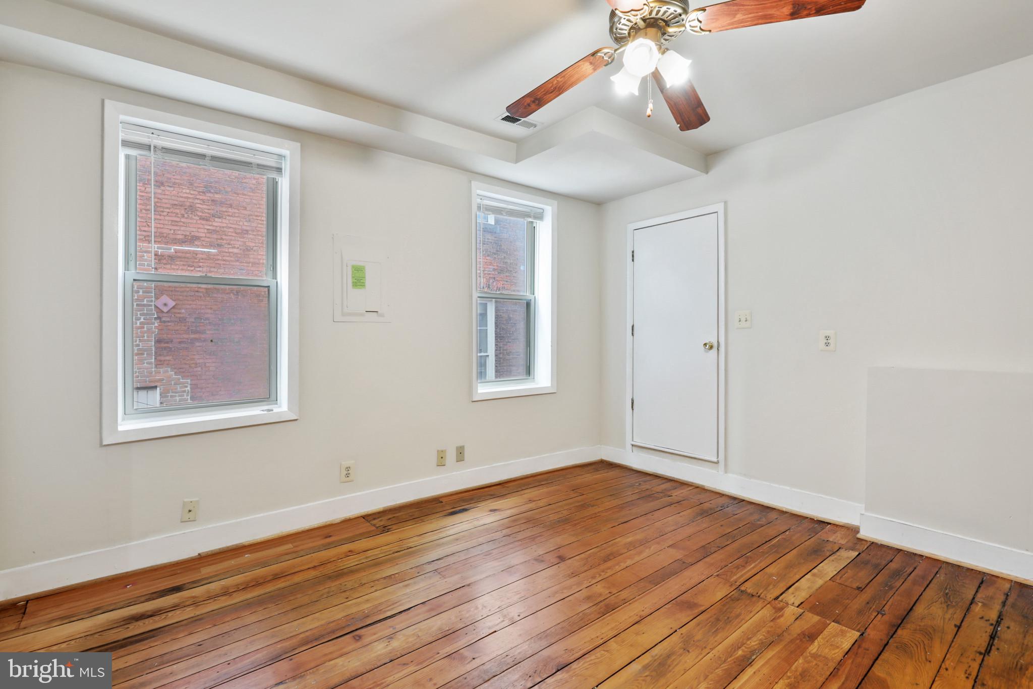 FEDERAL HILL HISTORIC DISTRICT - Residential Lease