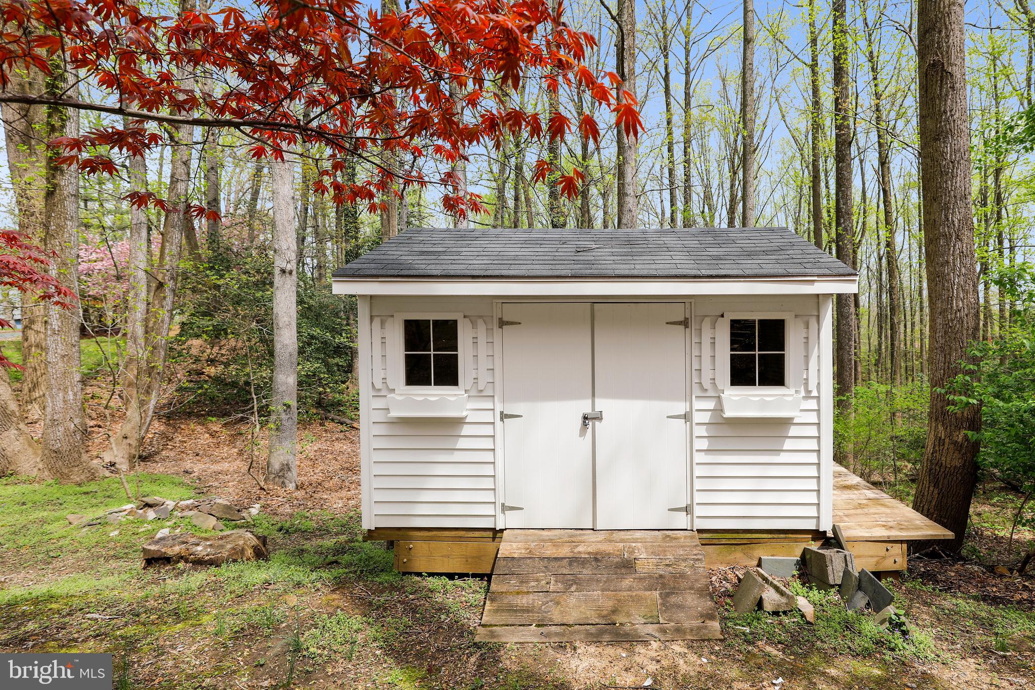 THE MEADOWS - Residential