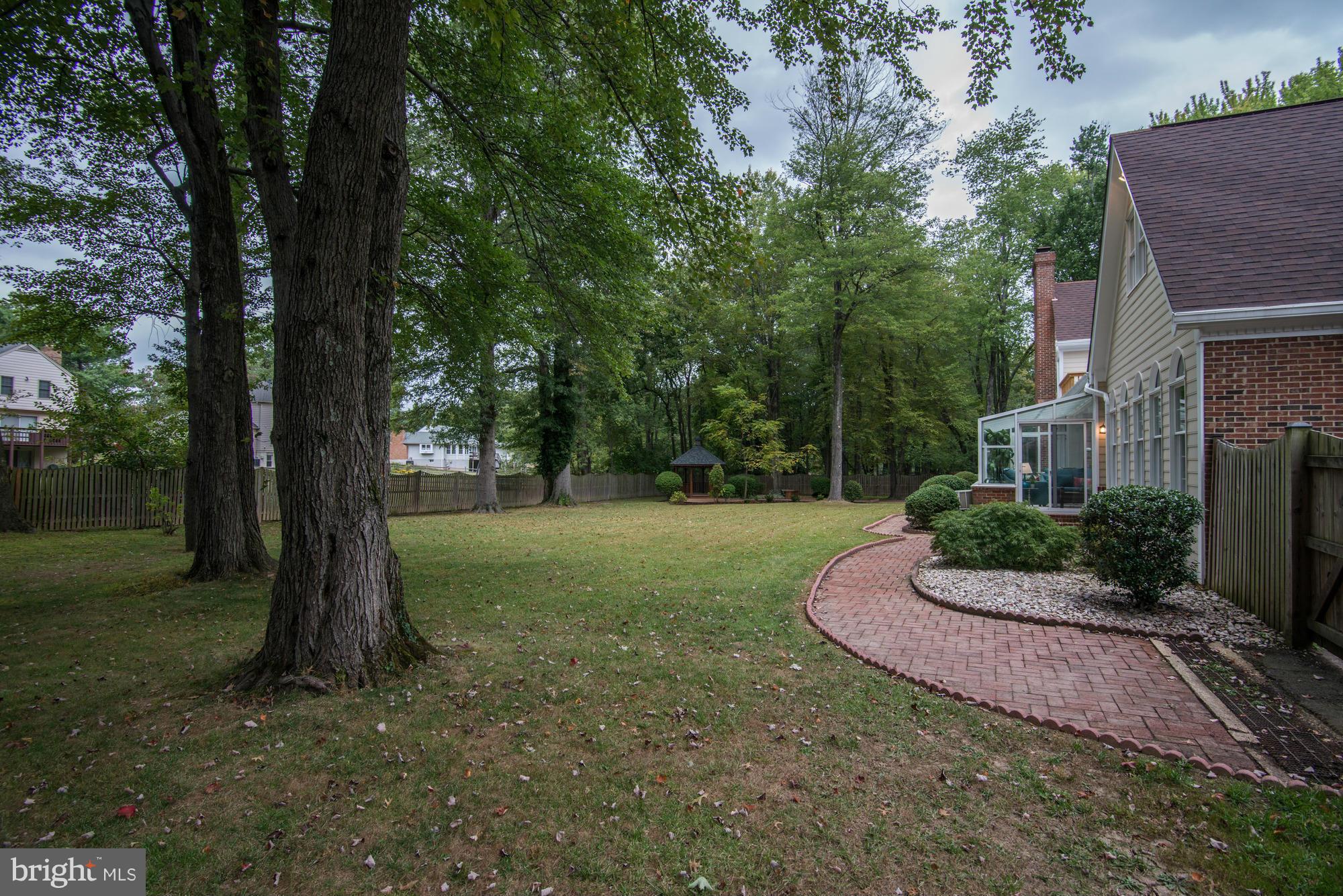 SUMMERWOOD - Residential