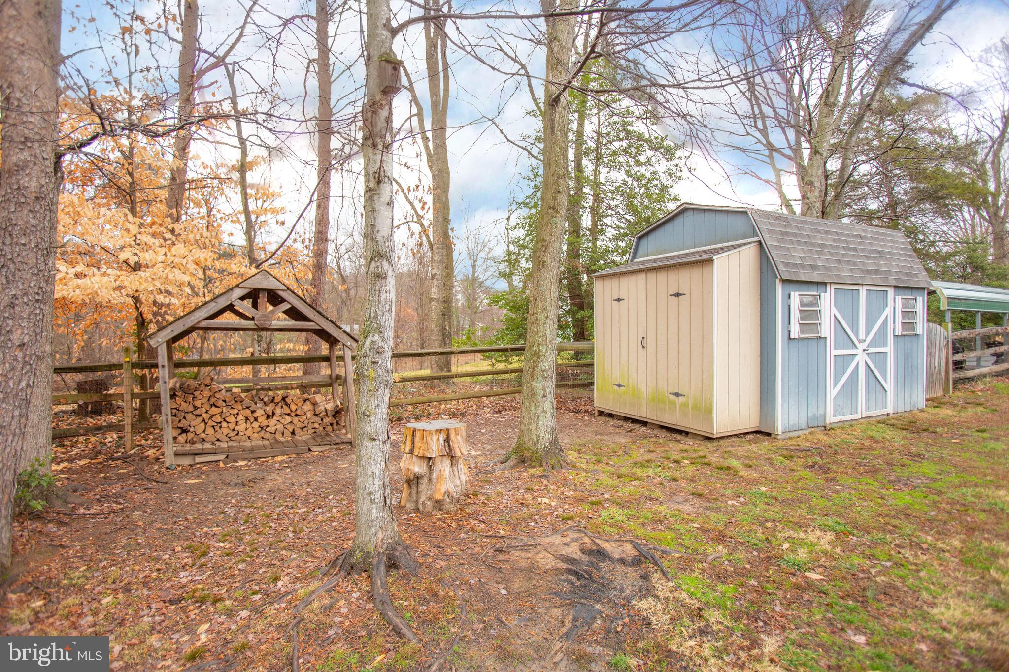 WALNUT GROVE ESTATES - Residential