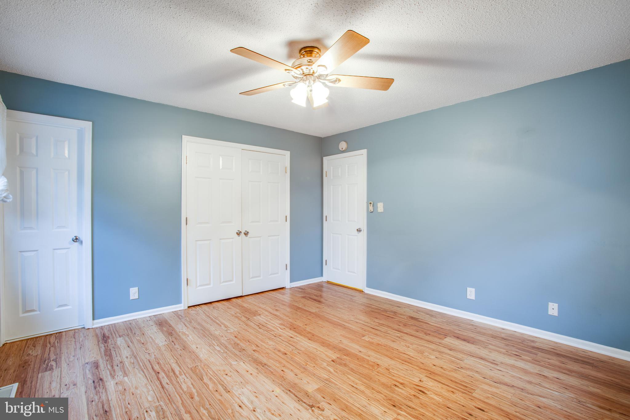 WALNUT GROVE ESTATES - Residential