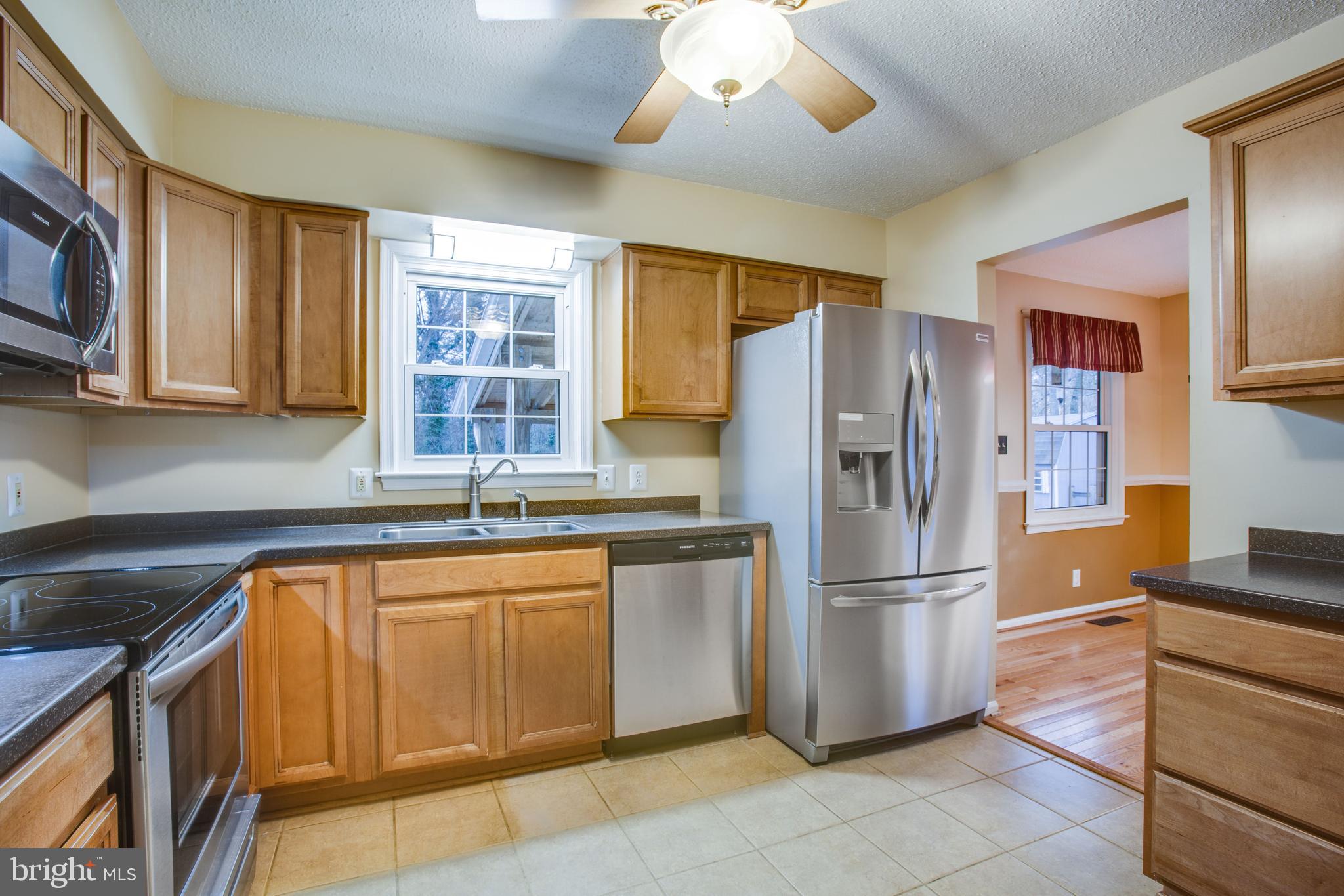 WALNUT GROVE ESTATES - Residential